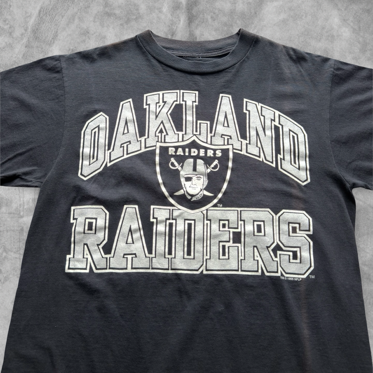 Black Oakland Raiders Shirt 1990s (M)