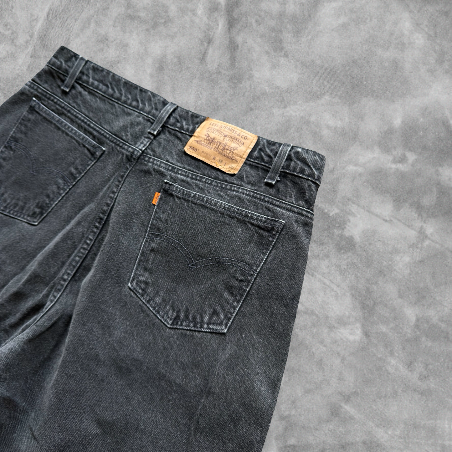 Denim Levi’s Orange Tab Shorts 1990s (36)