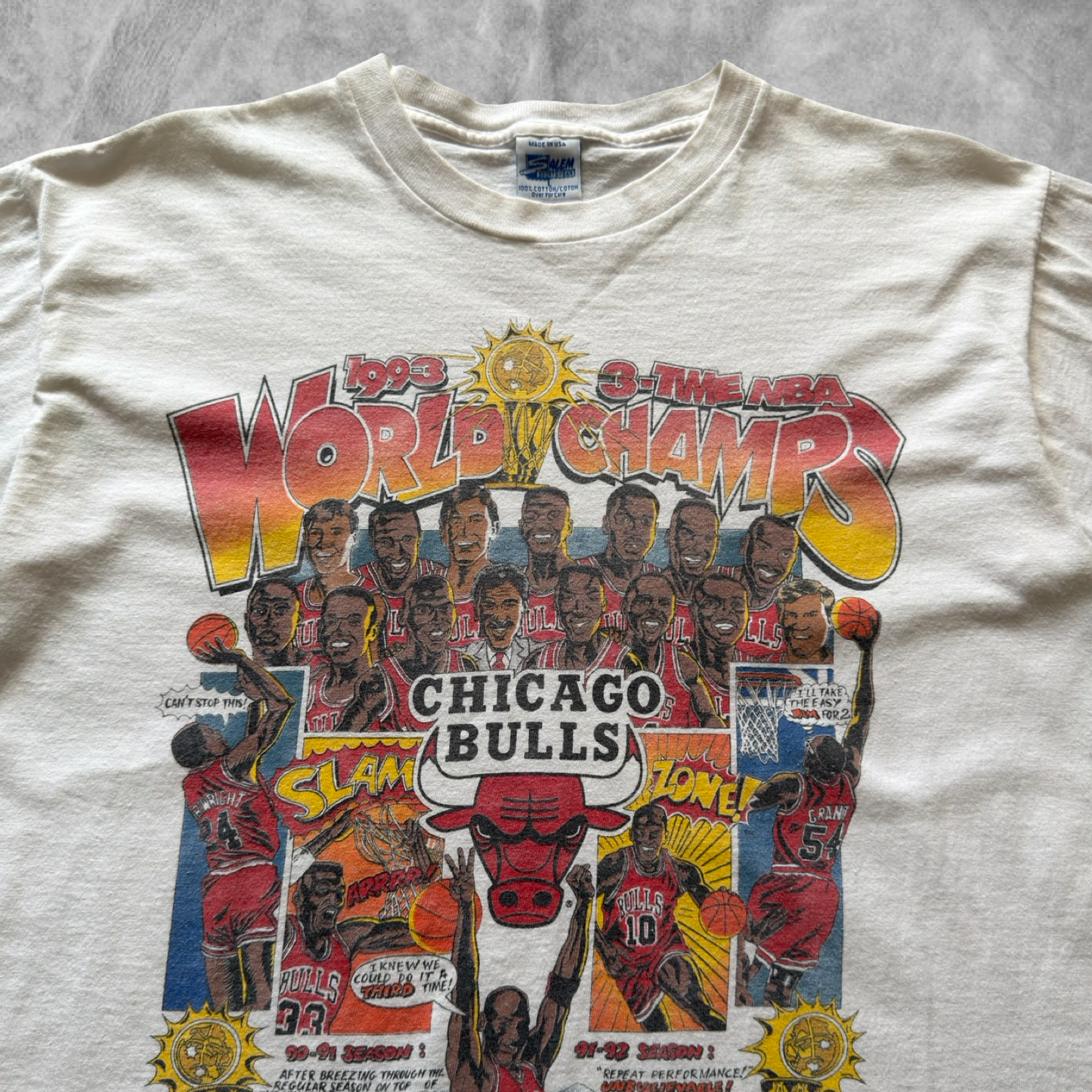 White Chicago Bulls Comic Book 3-Time Champs Shirt 1993 (L)