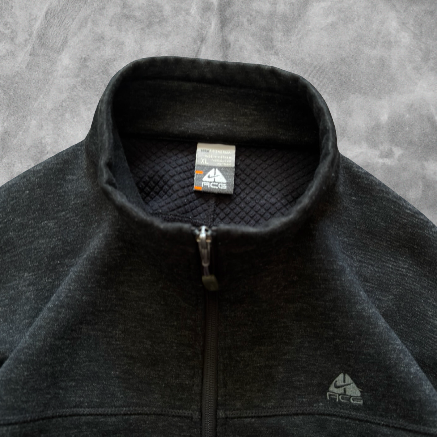 Black Nike ACG Jacket 2000s (XL)