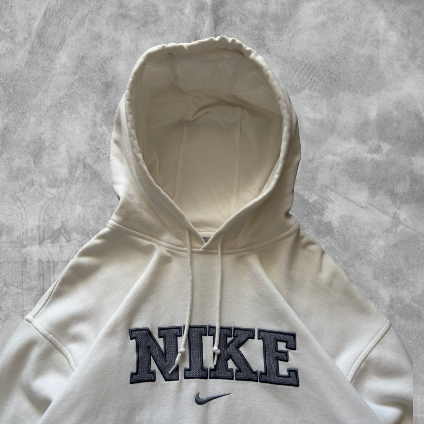White Nike Hoodie 2000s (L)
