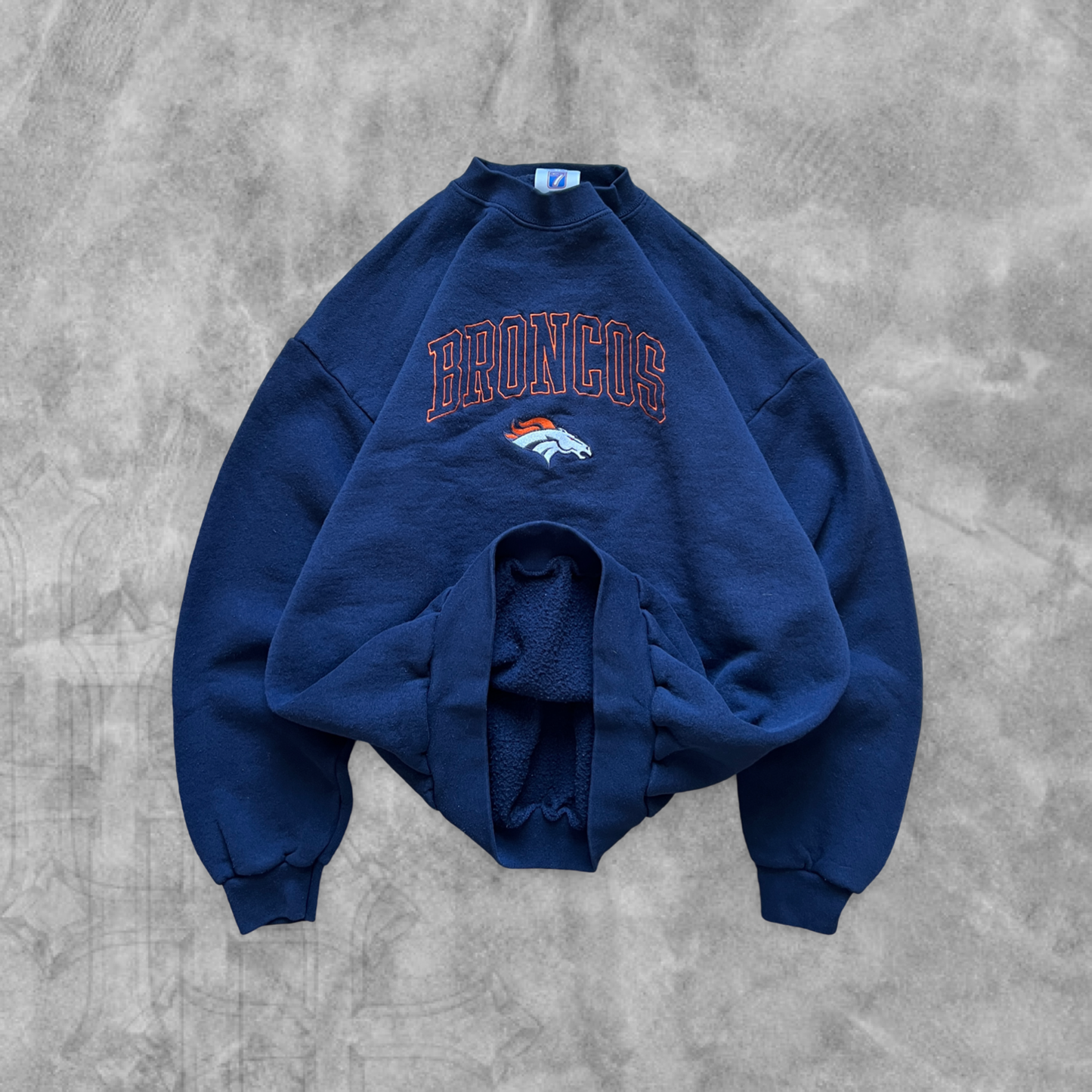 Navy Blue Denver Broncos Sweatshirt 1990s (L)