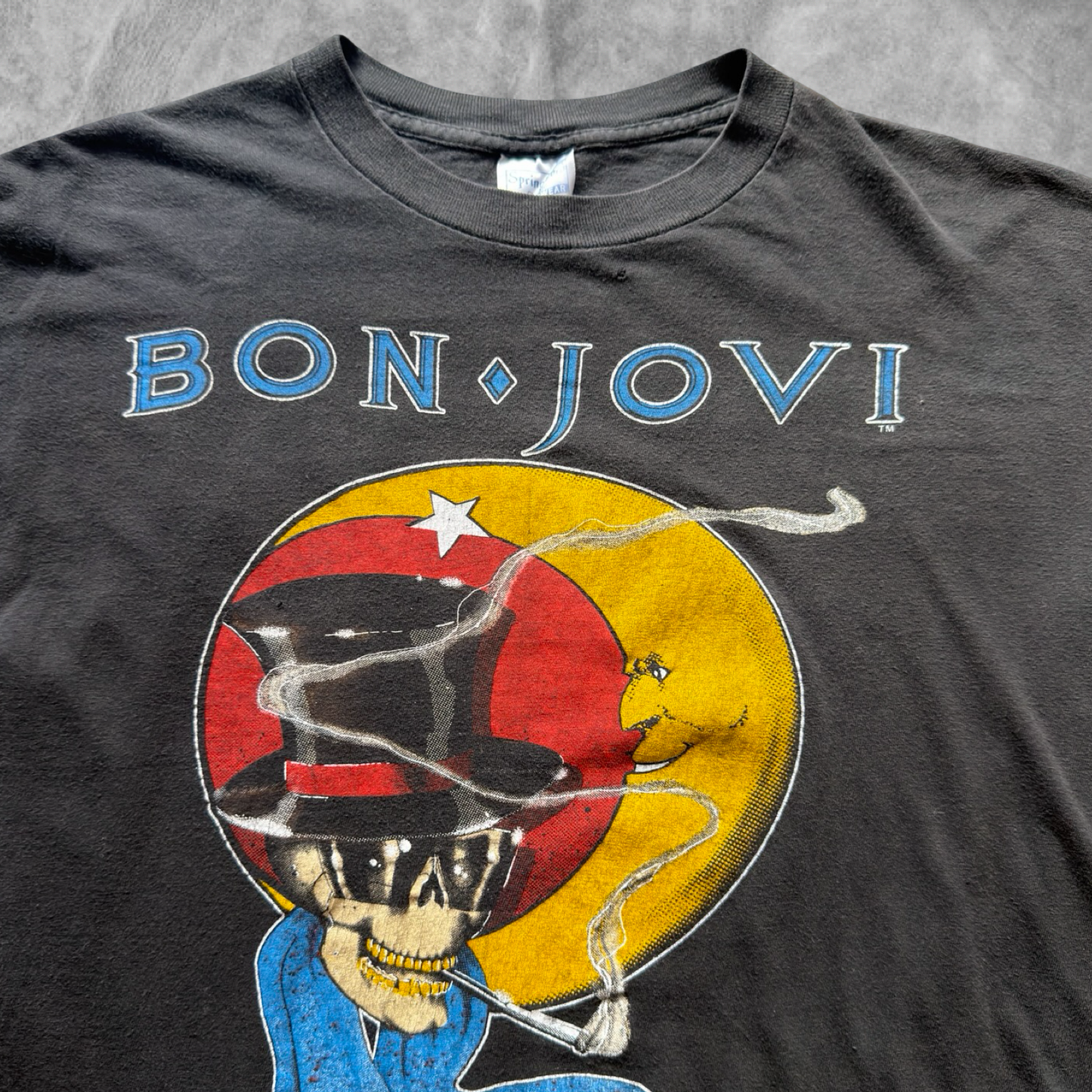 Faded Black Bon Jovi Slippery When Wet Tour Shirt 1980s (M)