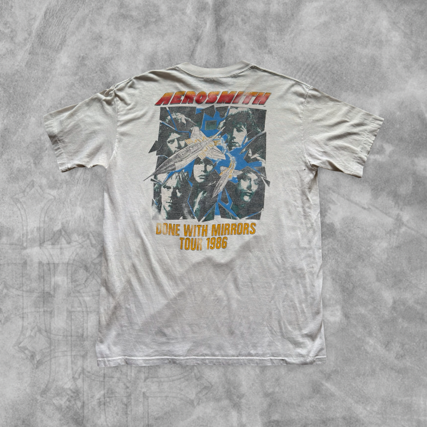 Distressed White Aero Smith Done With Mirrors Tour Shirt 1986 (L)