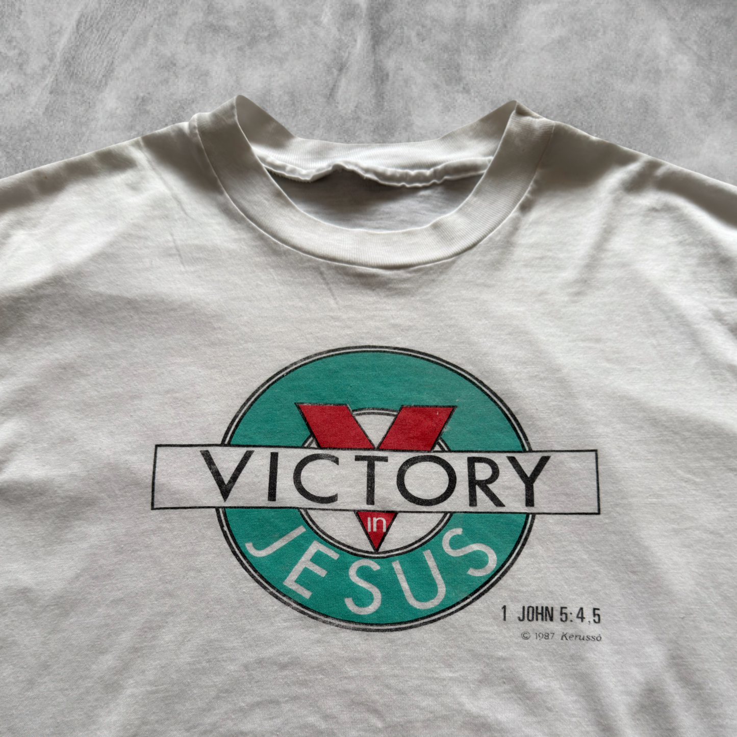 White Victory In Jesus Shirt 1987 (M)
