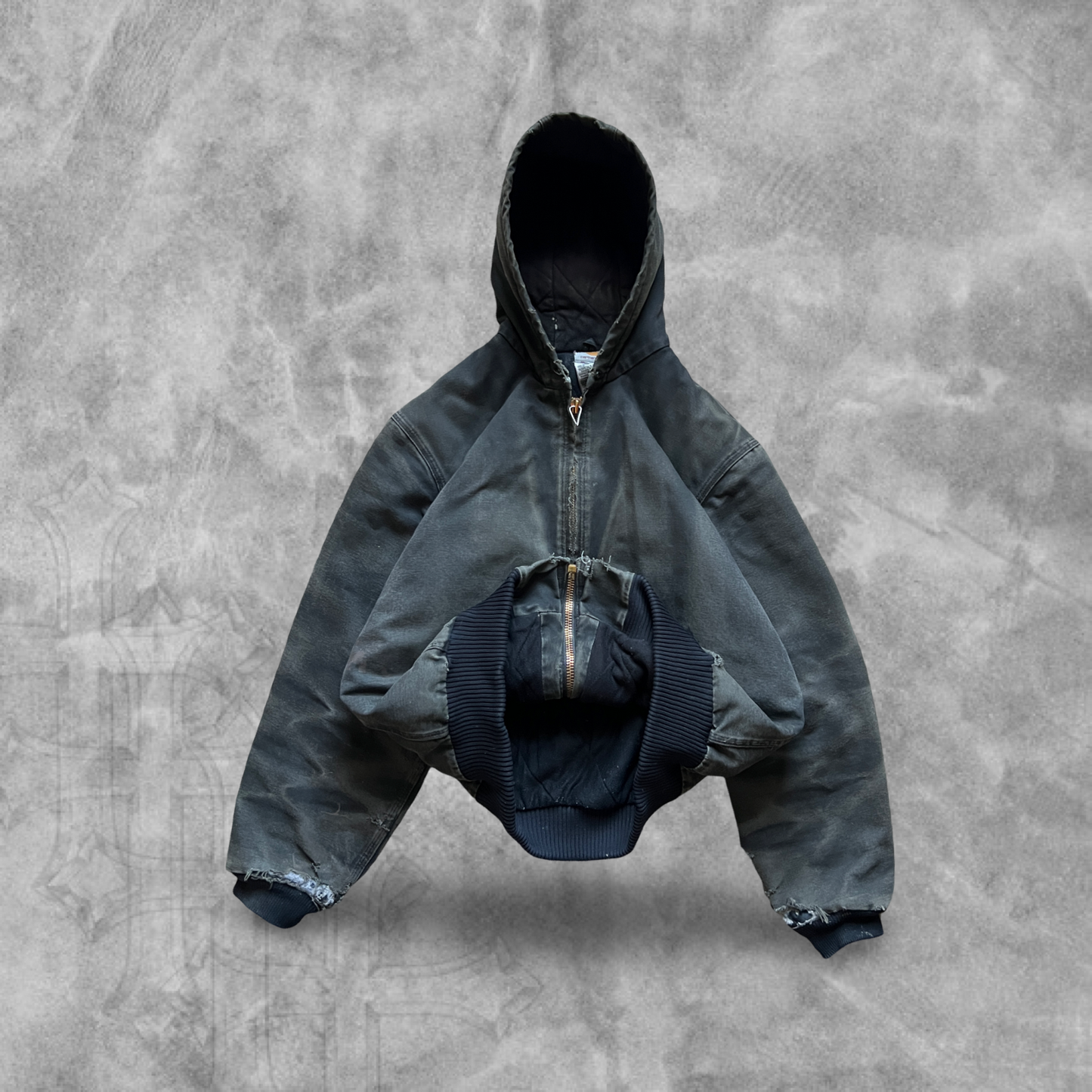 Faded Distressed Black Carhartt Hooded Jacket 2005 (M)