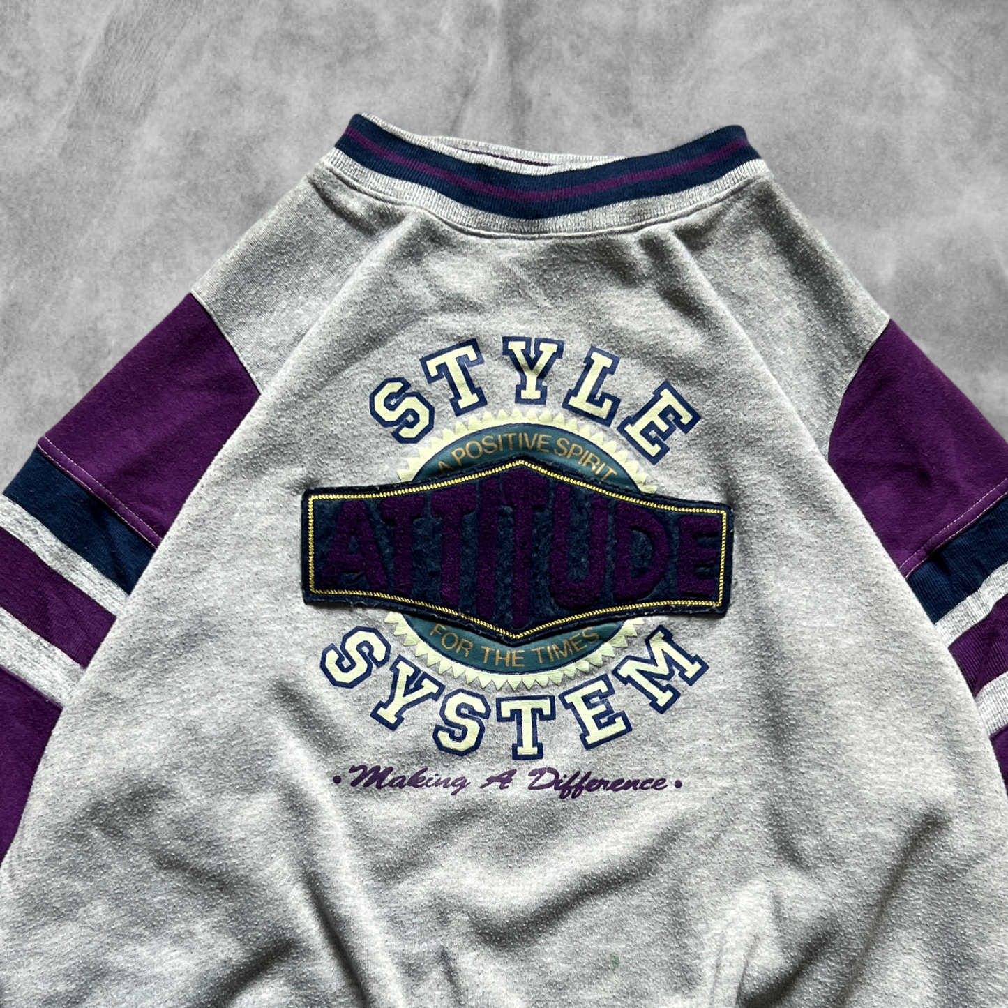 Gray Attitude Style System Sweatshirt 1990s (L)