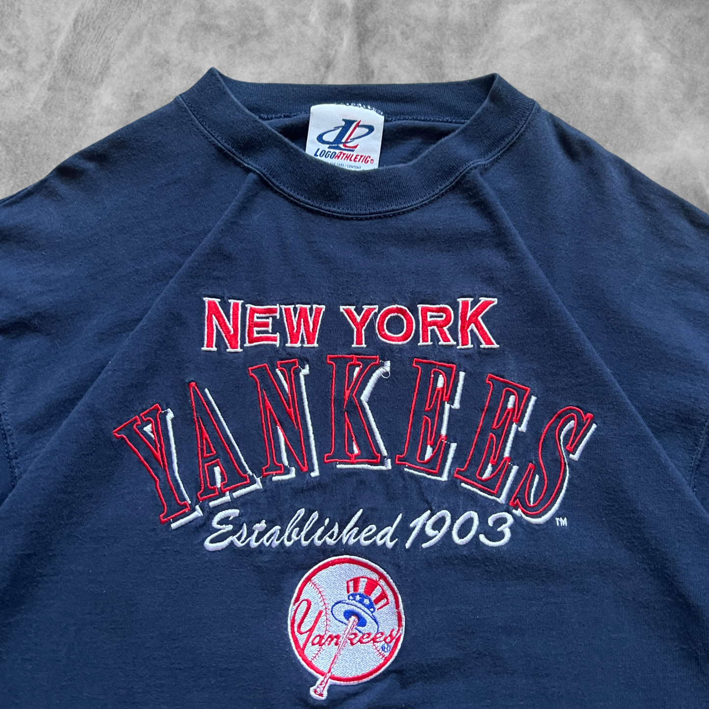 Navy Blue New York Yankees Shirt 1990s (XL)