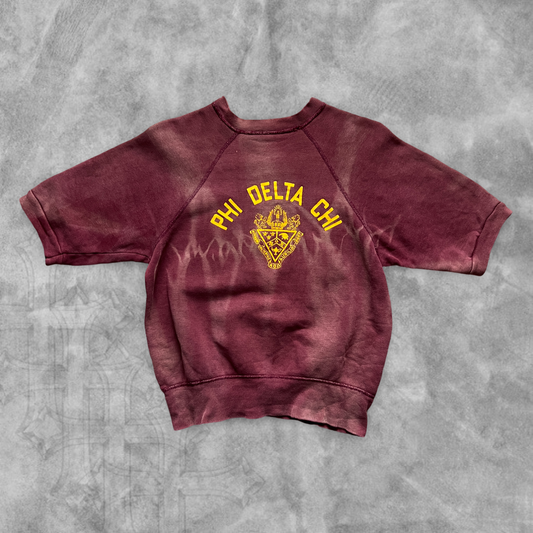 Faded Maroon Phi Delta Chi Sweatshirt 1960s (S)