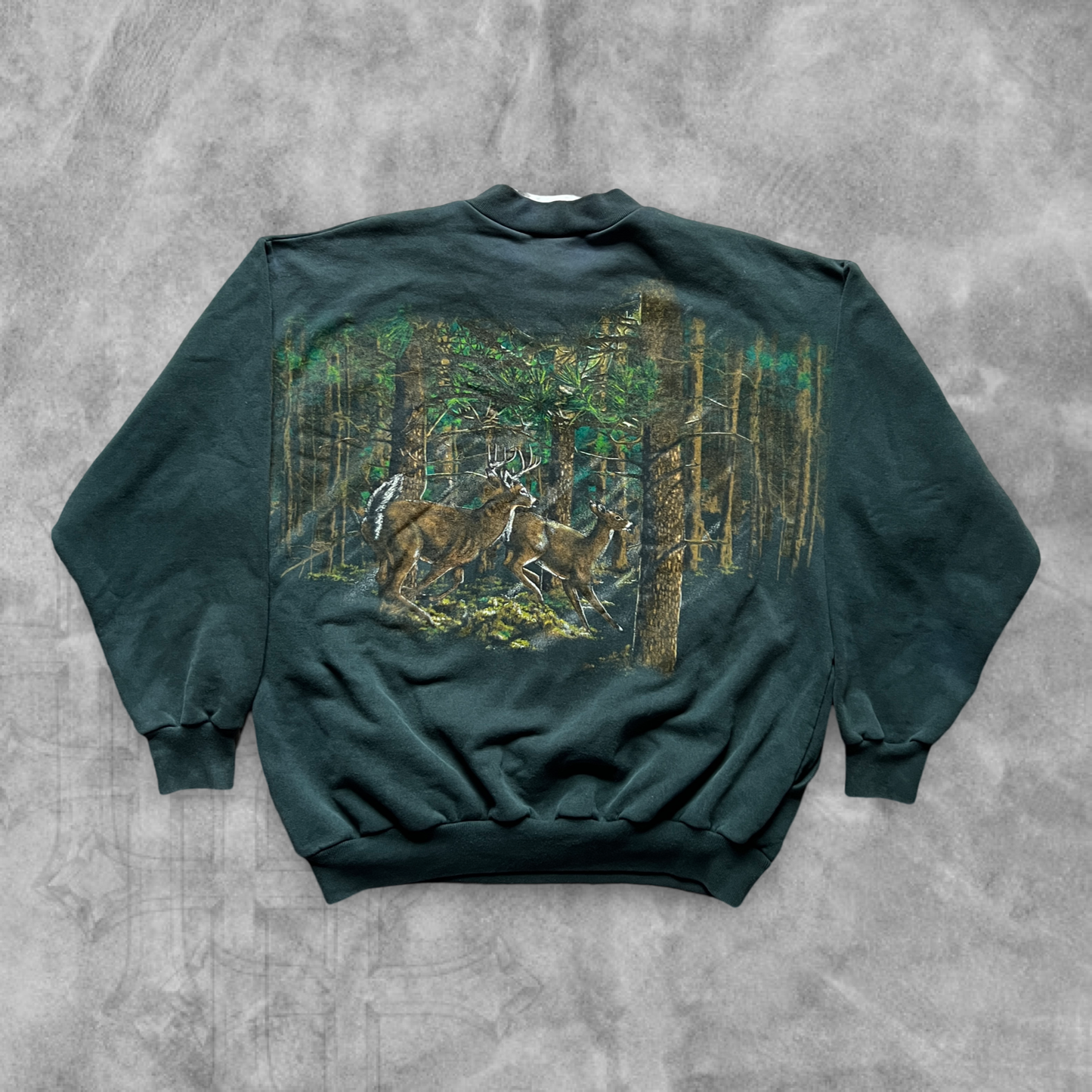 Forrest Green Wildlife Wrap Around Sweatshirt 1990s (L)