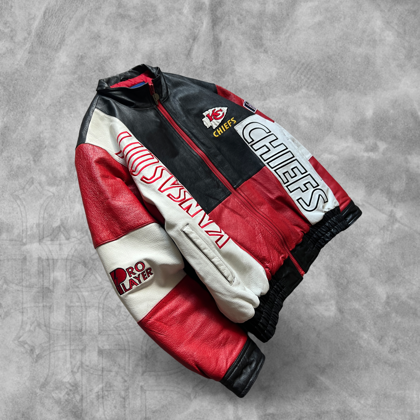 Colorblock Kansas City Chiefs Pro Player Leather Jacket 1990s (XL)