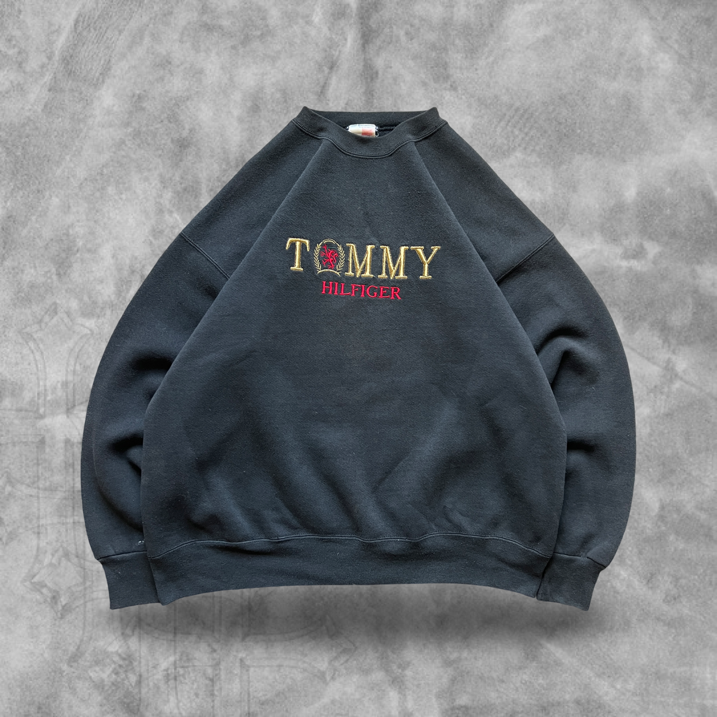 Black Tommy Hilfiger Sweatshirt 1990s (L)