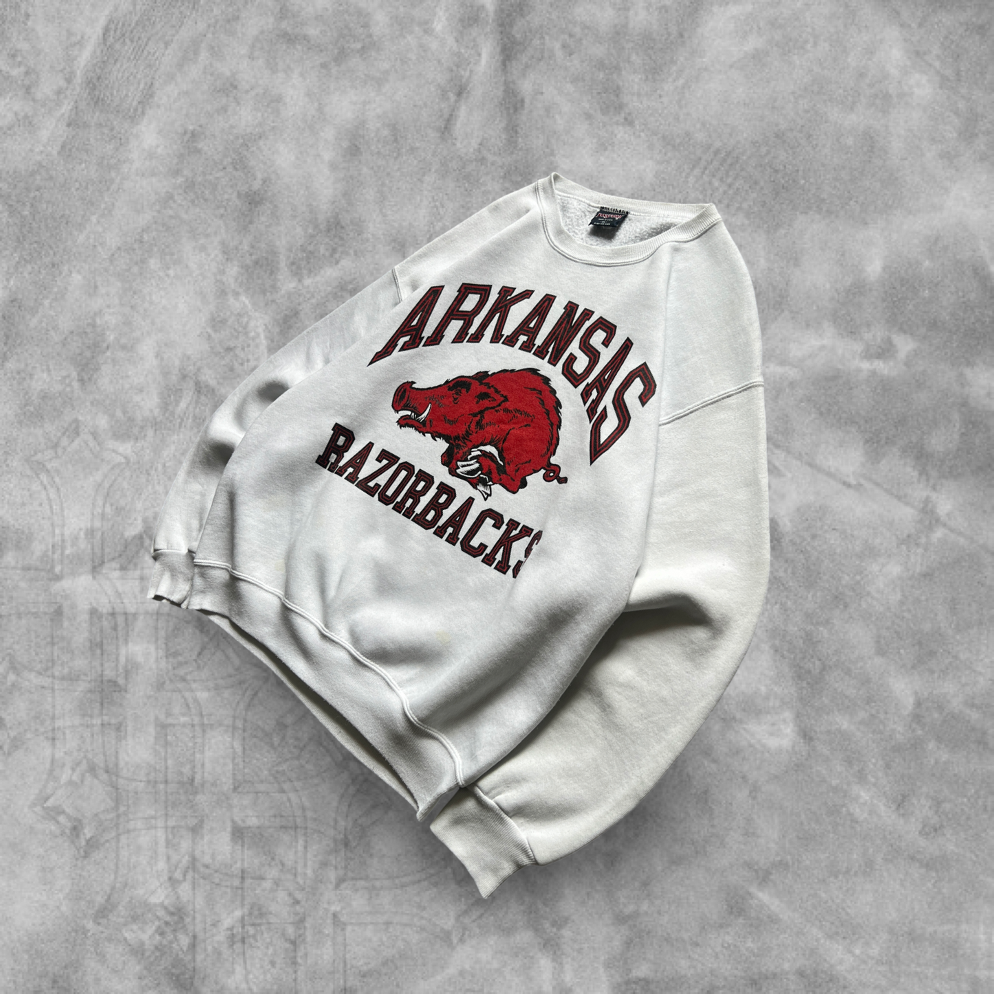 White Arkansas Razorbacks Sweatshirt 1990s (XL)