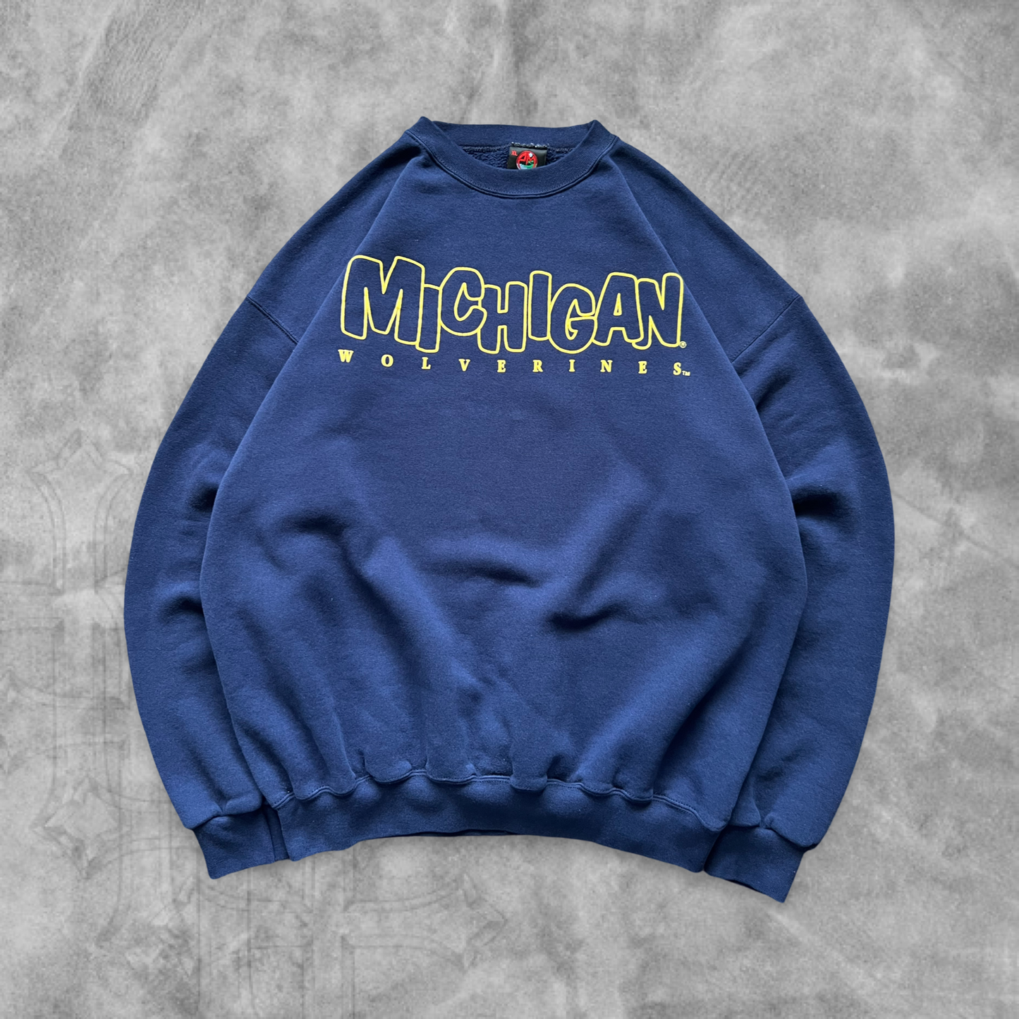 Navy Blue Michigan Wolverines Sweatshirt 1990s (XL)