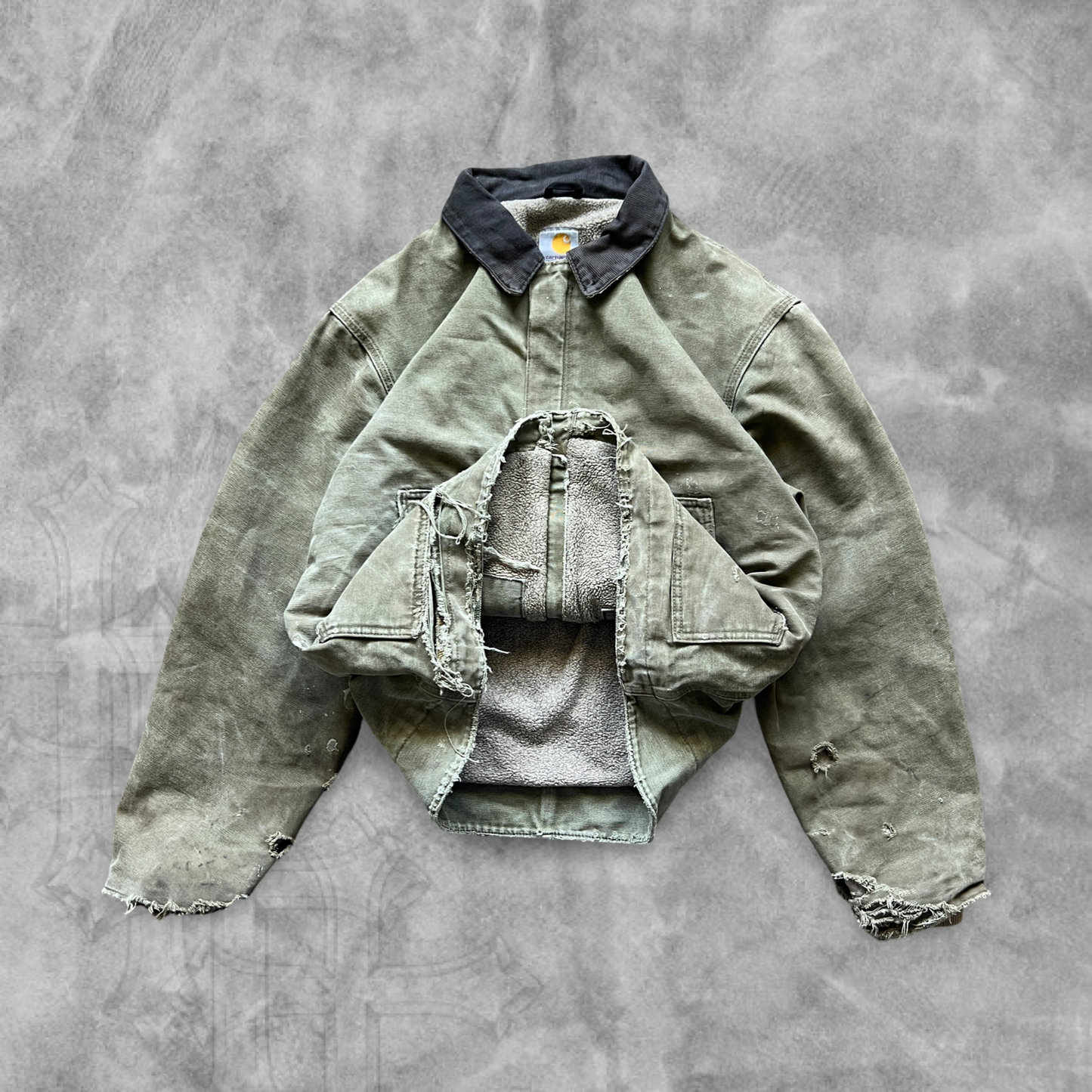 Faded Distressed Olive Green Carhartt Sherpa Lined Barn Jacket 2000s (L)