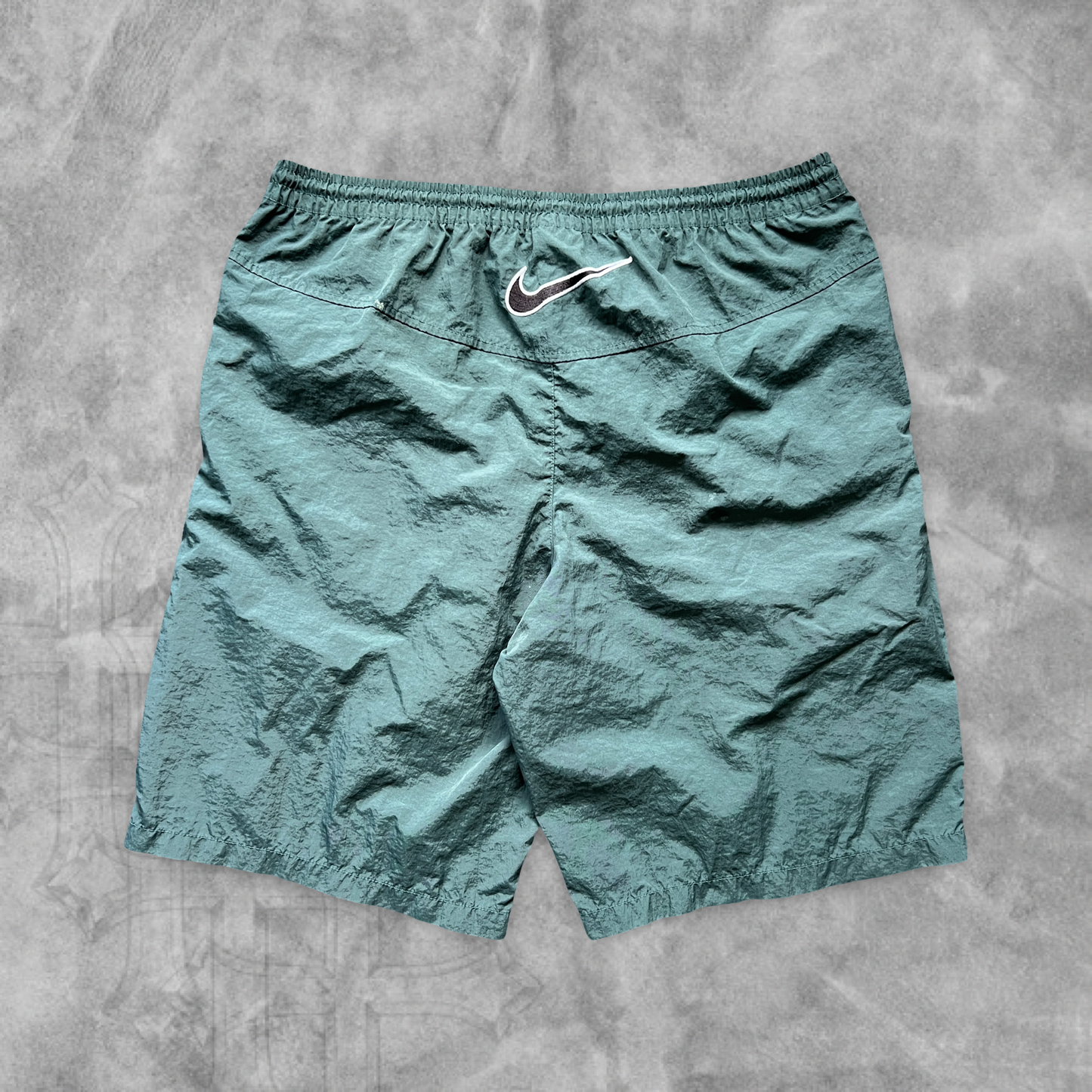 Forrest Green Nike Essential Shorts 1990s (XL)