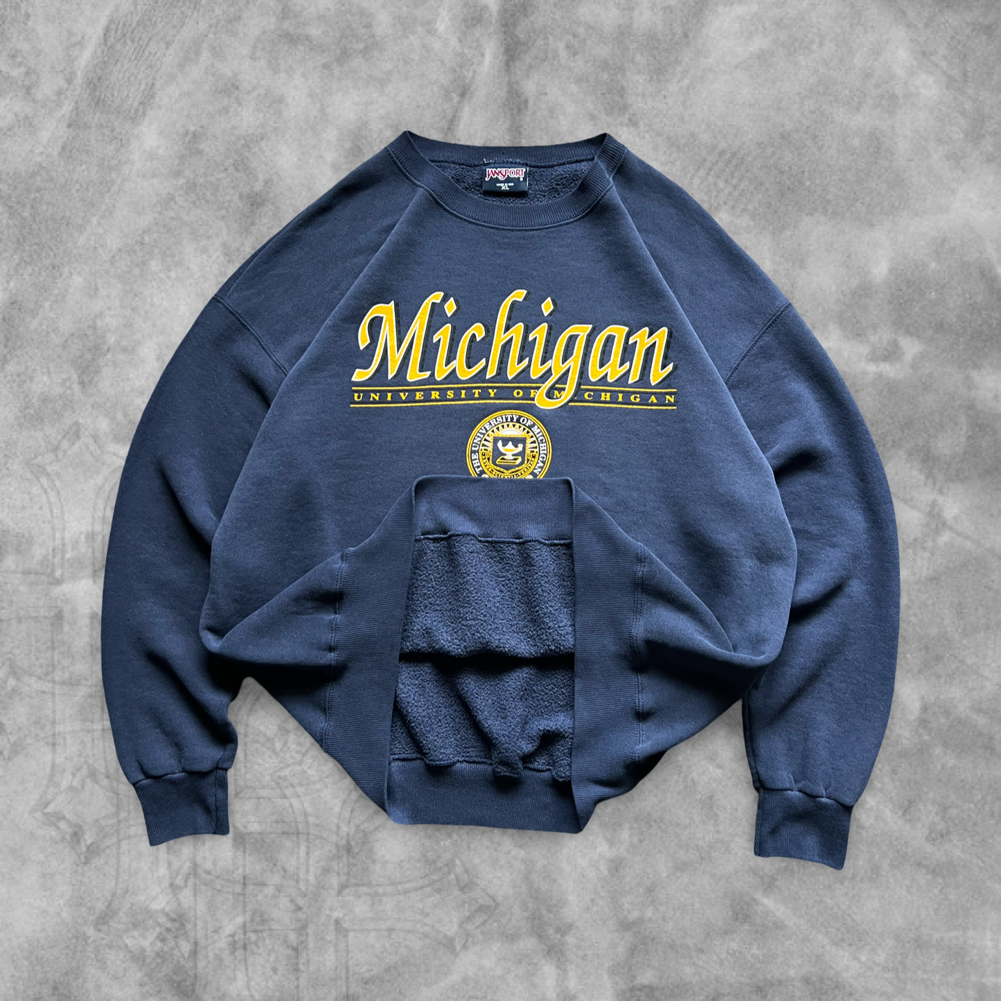 Navy Blue Michigan Sweatshirt 1990s (XL)
