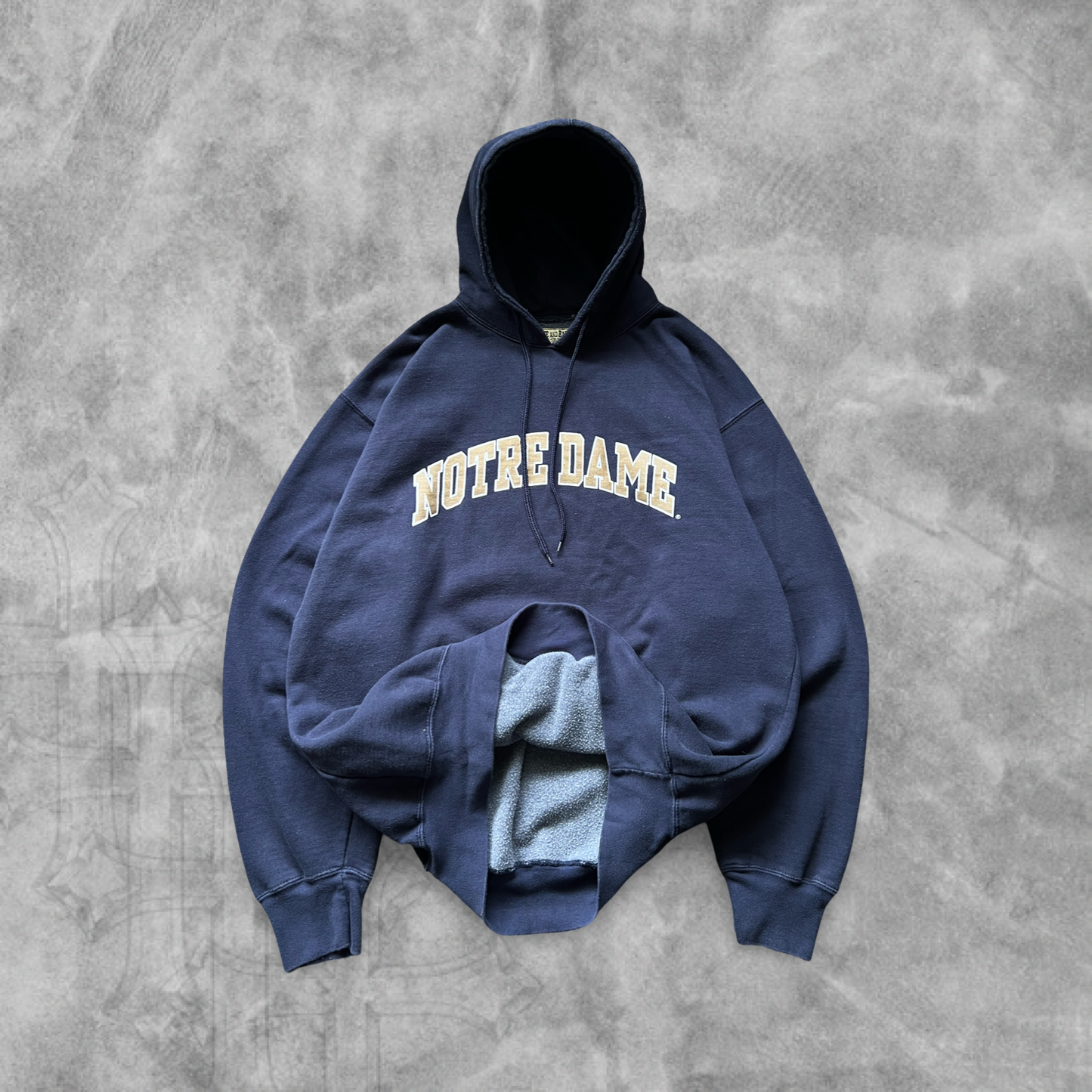 Navy Blue Notre Dame Sweatshirt 1990s (XL)