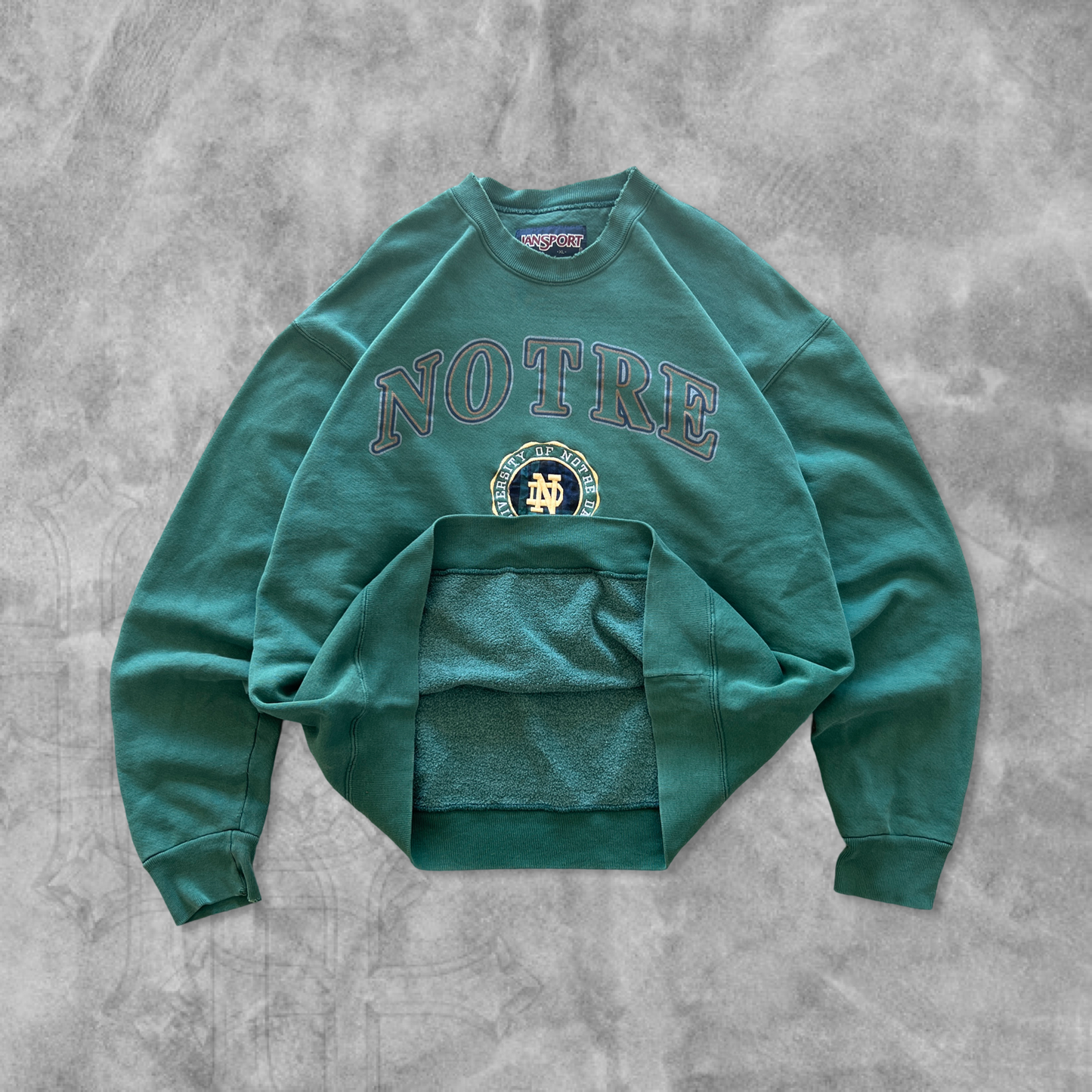 Forrest Green Notre Dame Sweatshirt 1990s (XL)