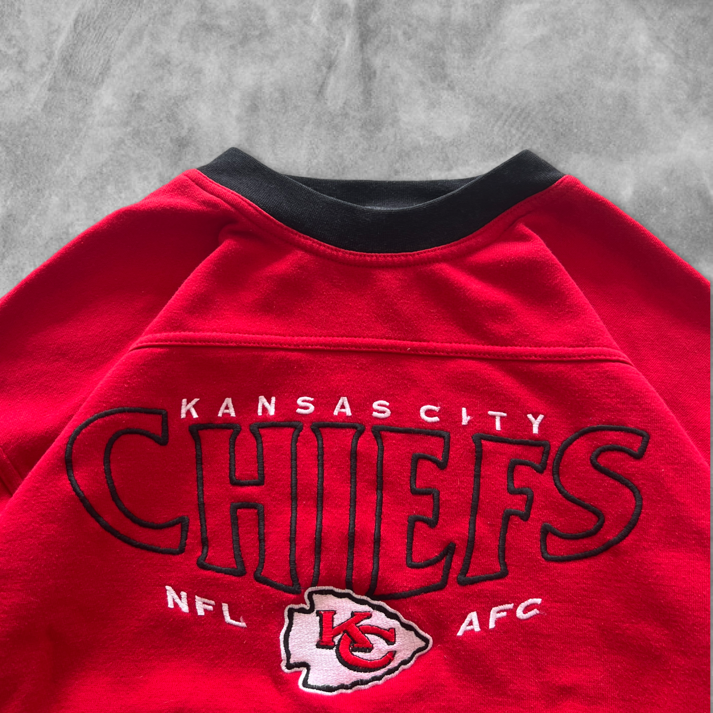 Cherry Red Kansas City Chiefs Sweatshirt 1990s (L)