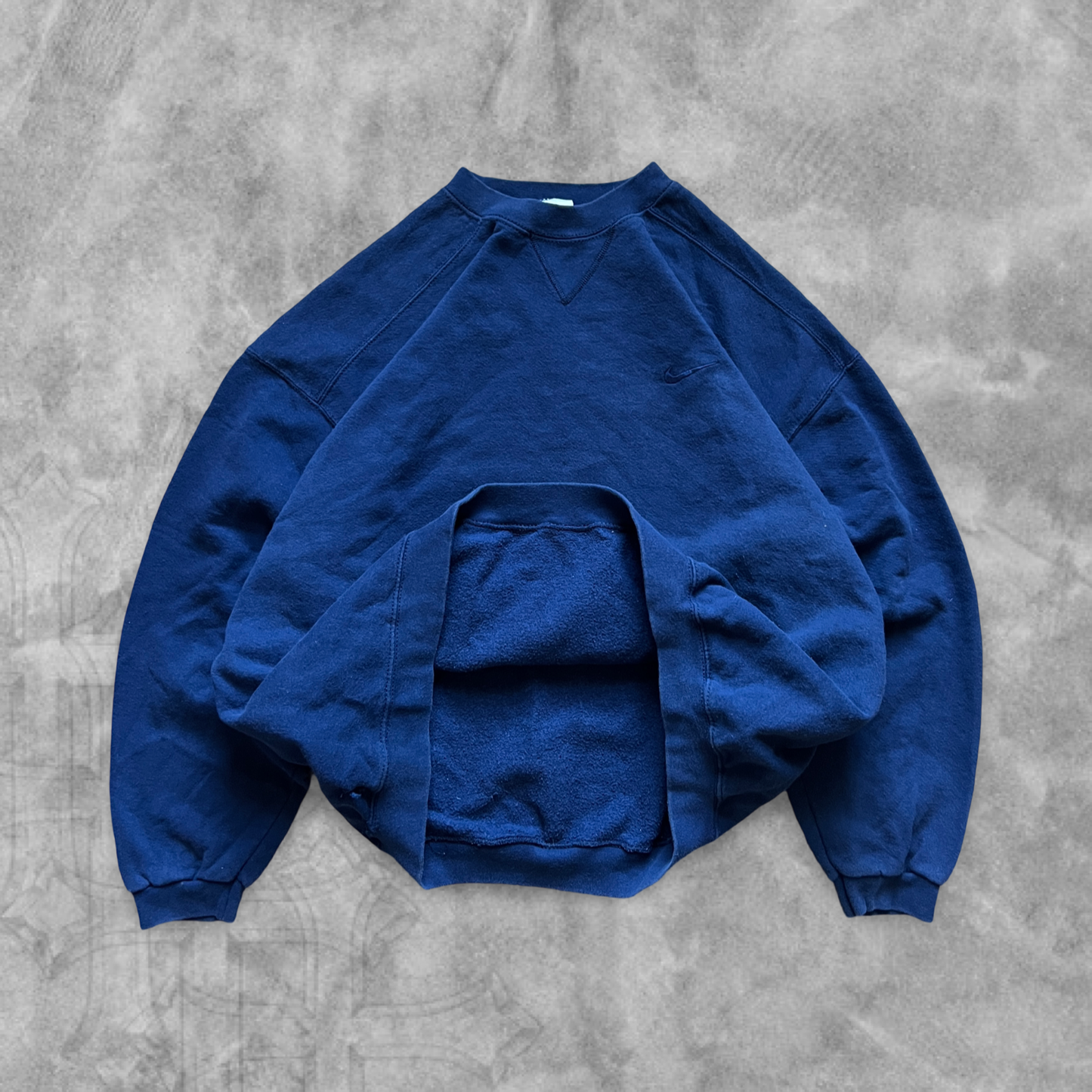 Navy Blue Nike Tonal Sweatshirt 1990s (M)