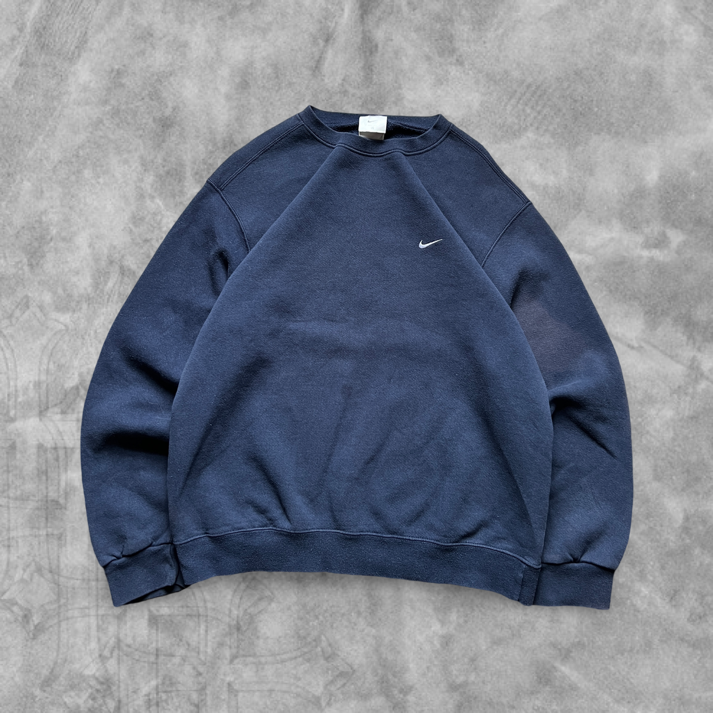 Faded Navy Blue Nike Sweatshirt 2000s (M)