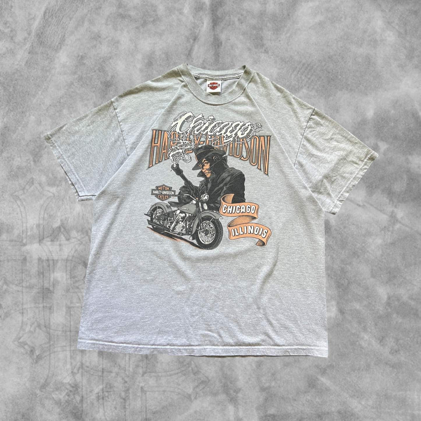 Grey Harley Davidson Tommy Gun Shirt 2000s (XL)