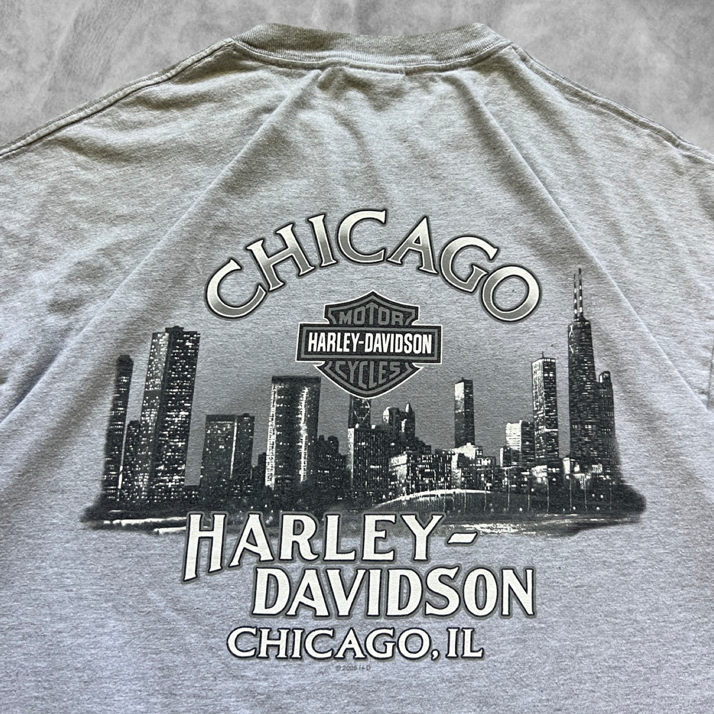Grey Harley Davidson Tommy Gun Shirt 2000s (XL)