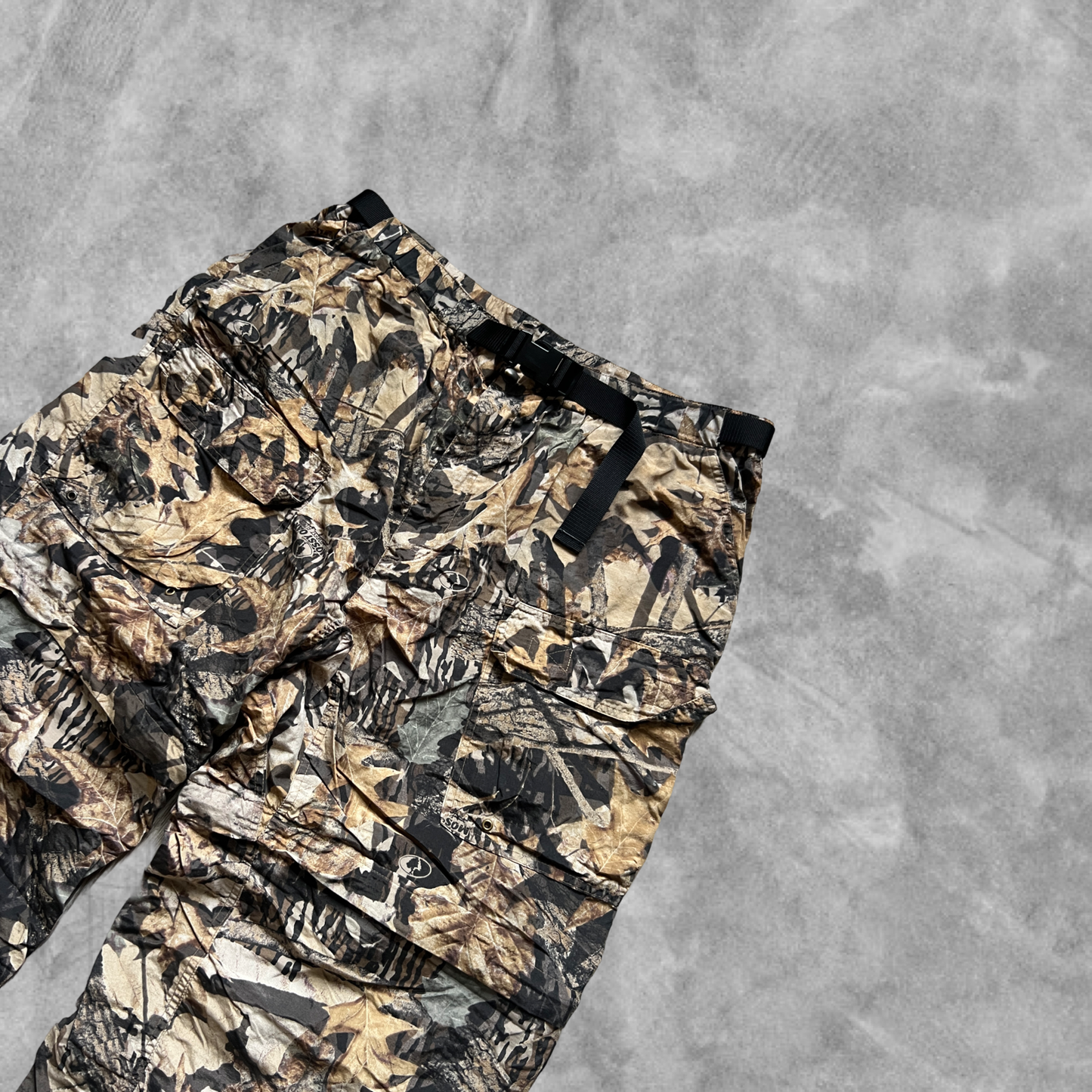 Realtree Camo Cargo Pants 2000s (36x34)