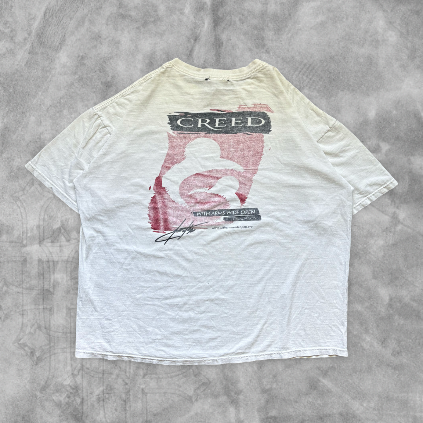 White Hard Rock Cafe Creed Shirt 2000s (L)
