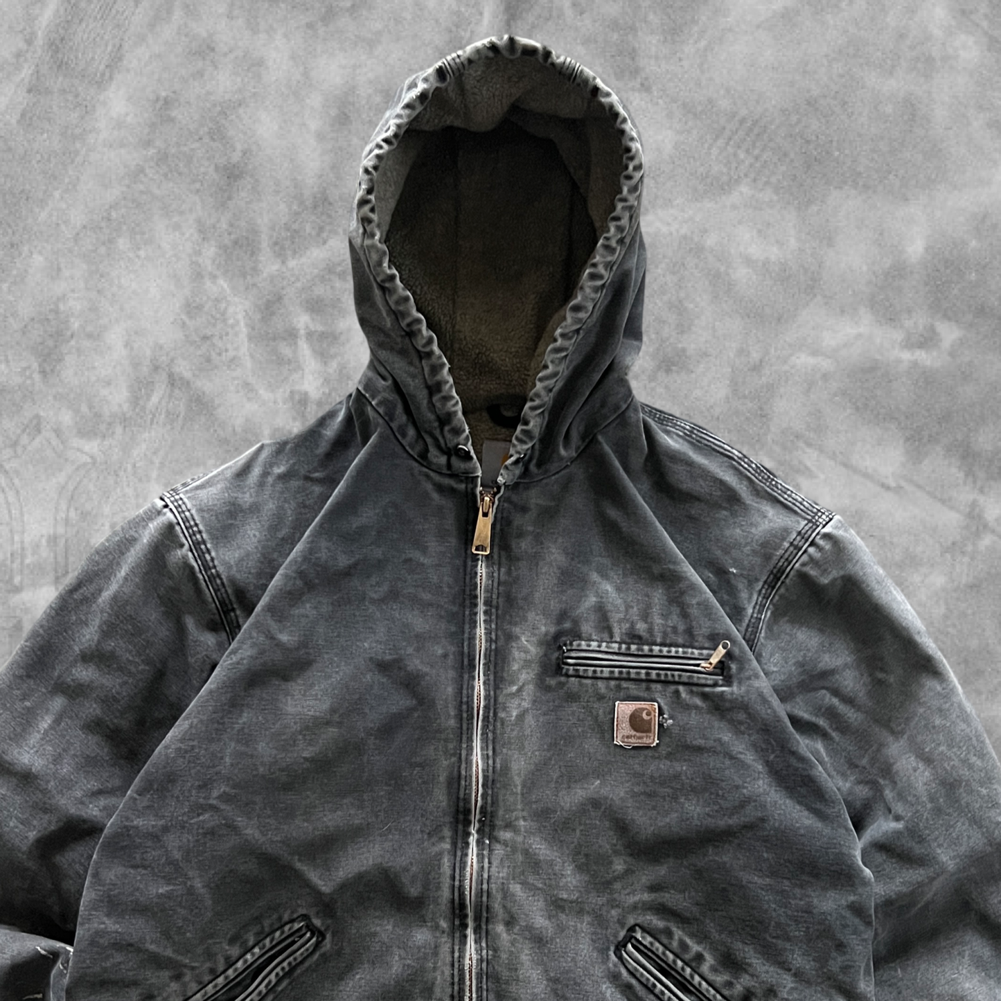 Faded Distressed Carhartt Hooded Jacket 2000s (L)