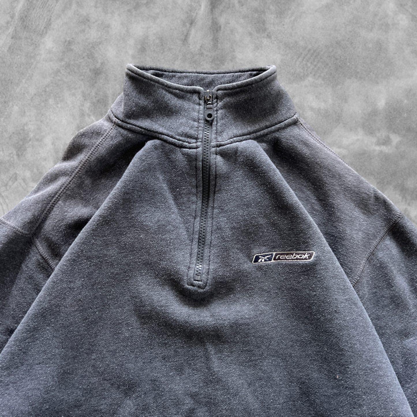 Charcoal Gray Reebok Quarter Zip Pullover 1990s (L)
