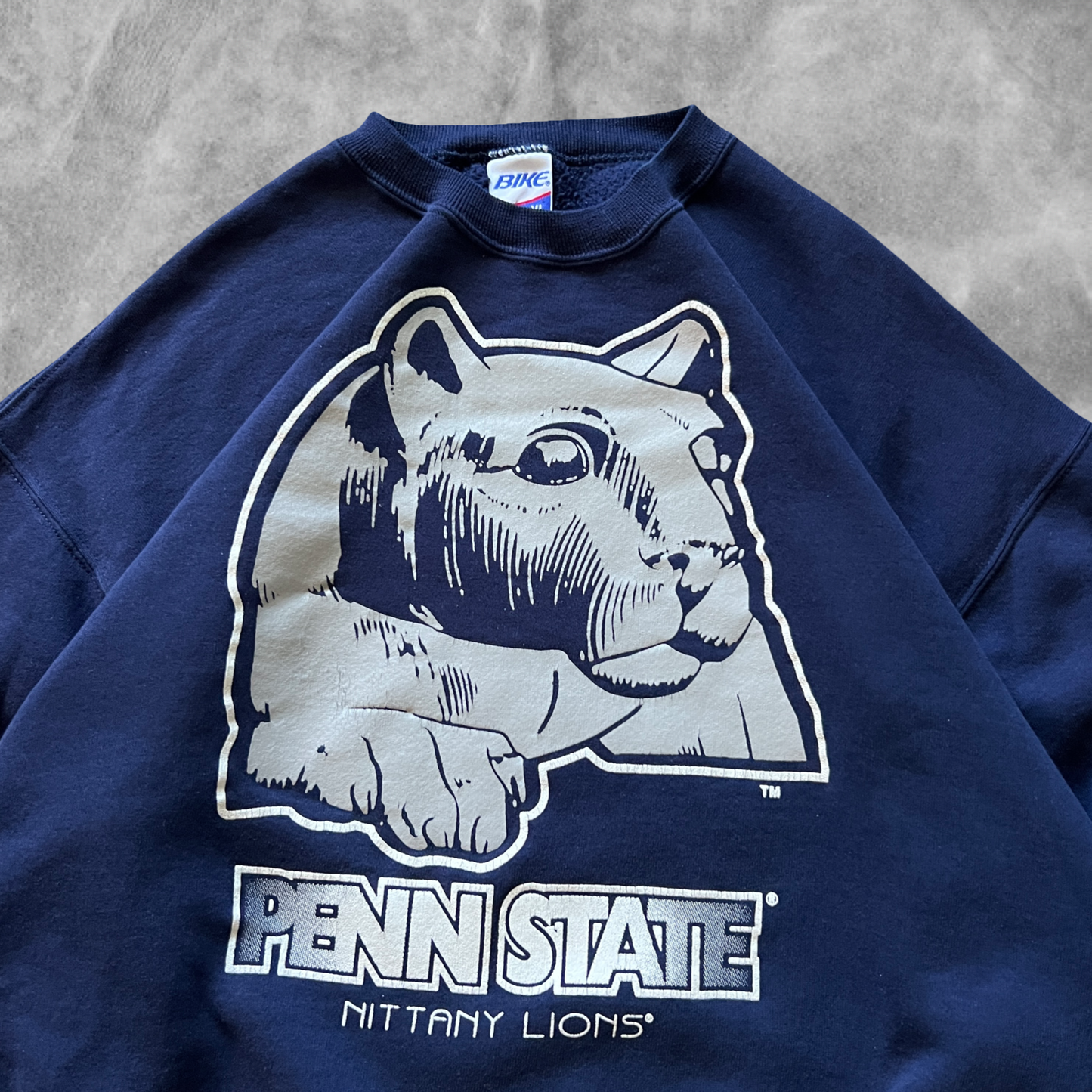 Navy Blue Penn State Sweatshirt 1990s (XL)