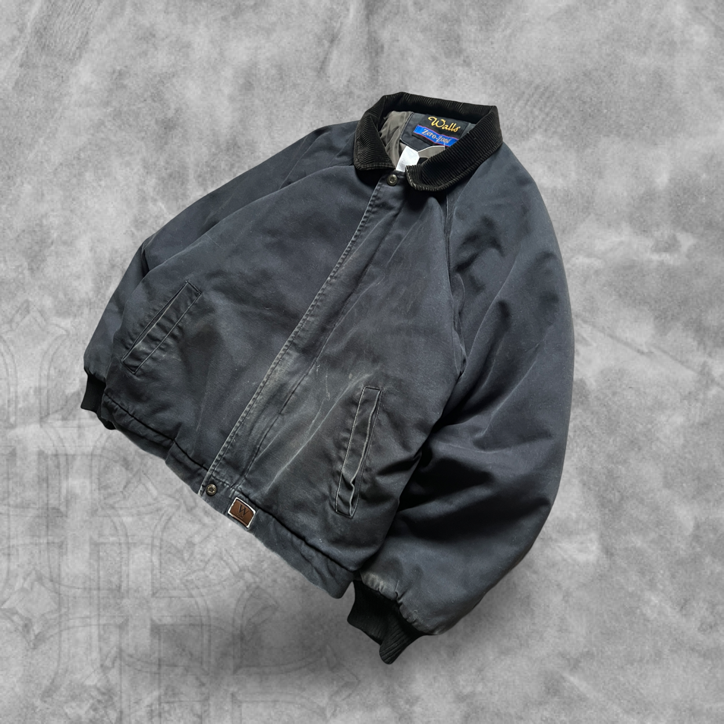 Faded Black Walls Santa Fe Jacket 1990s (L)