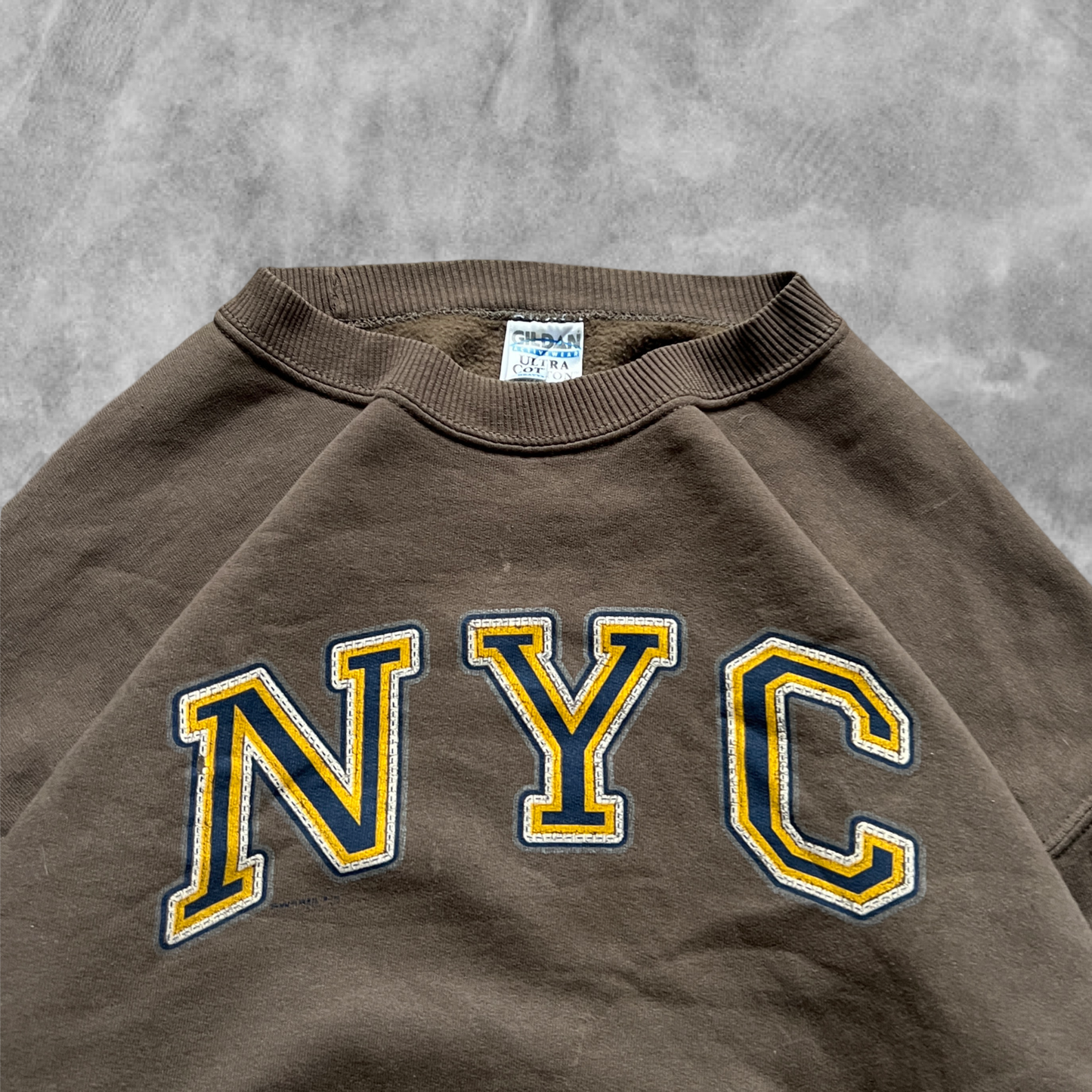 Umber Brown NYC Sweatshirt 1990s (L)