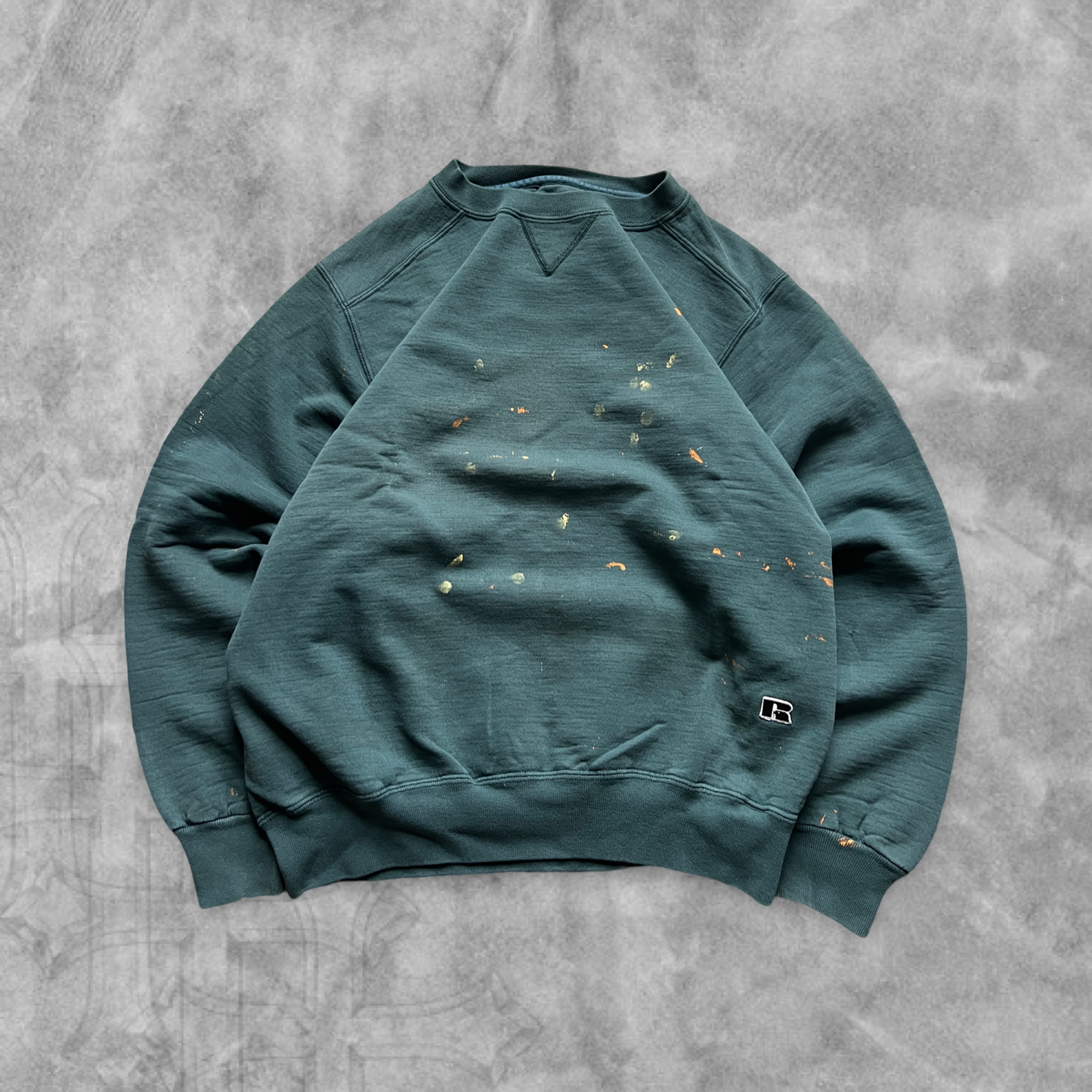 Faded Distressed Sage Green Russel Sweatshirt 1990s (M)