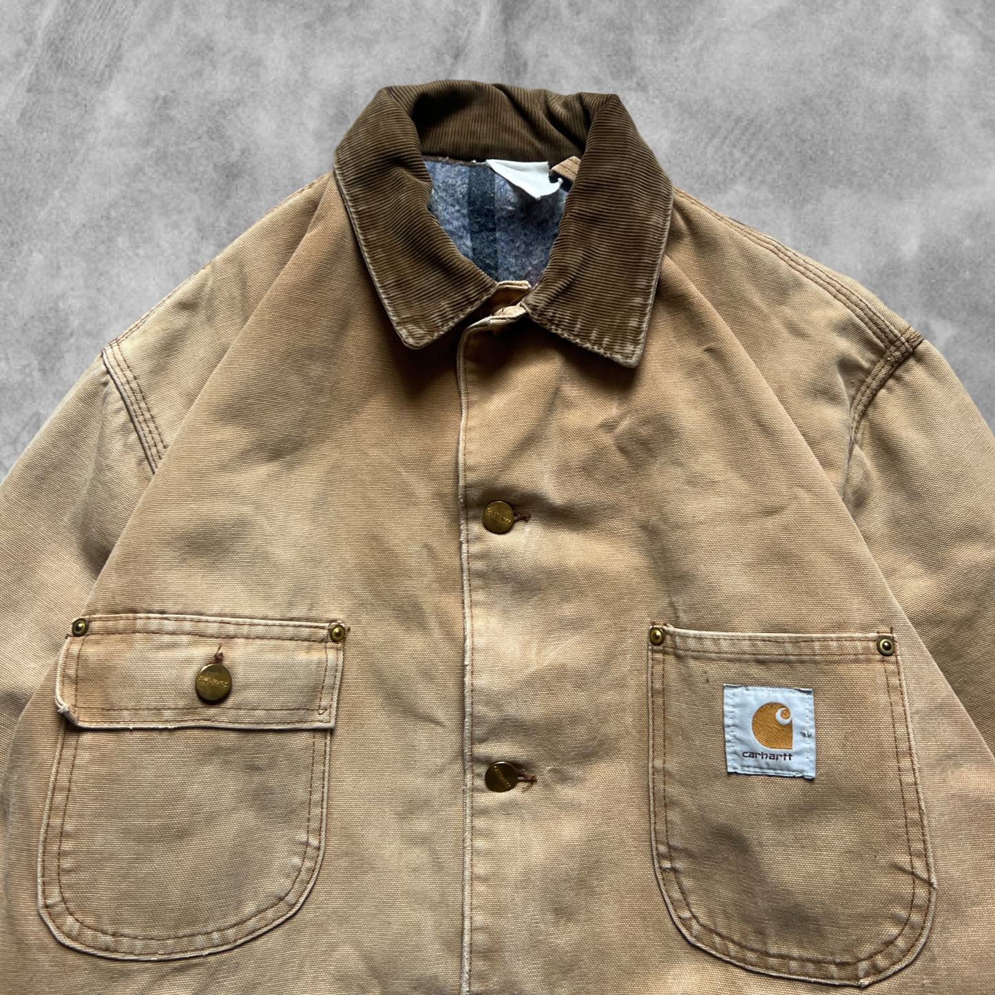 Faded Distressed Camel Carhartt Blanket Lined Chore Jacket 1990s (L)