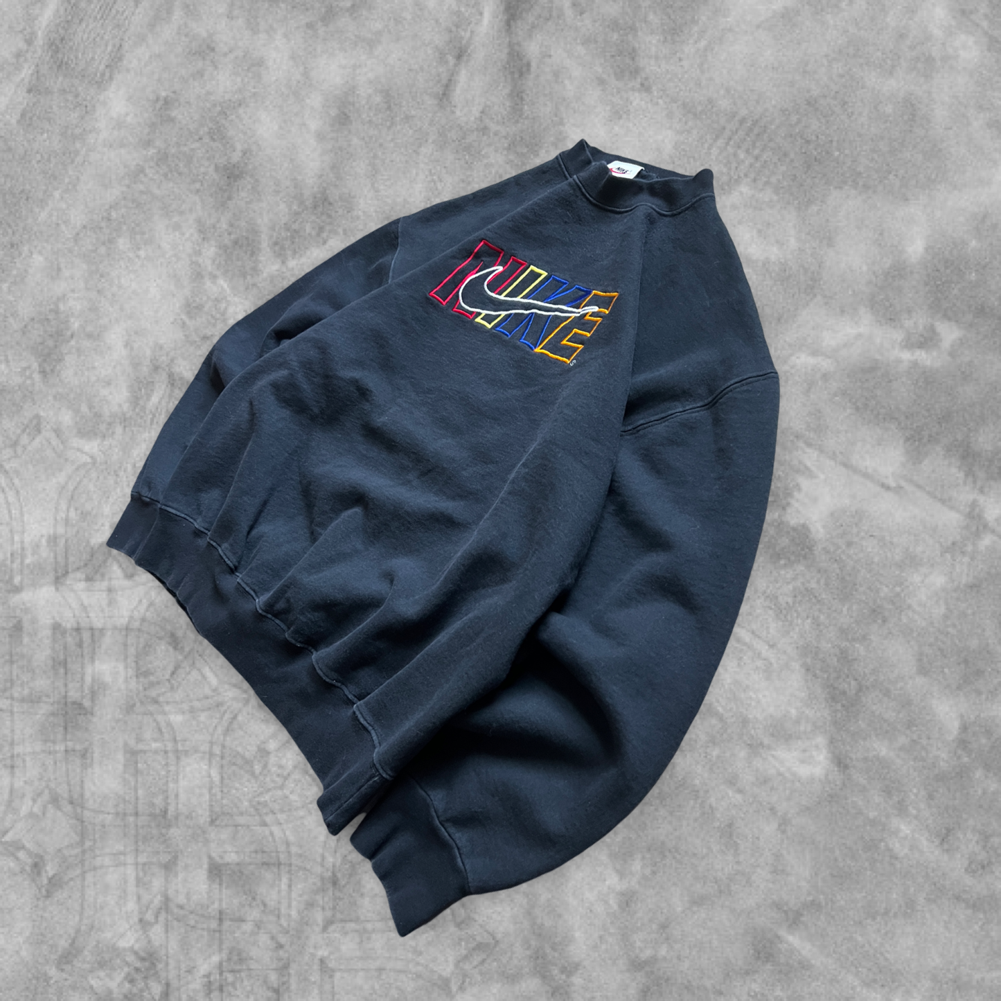 Black Nike Sweatshirt 1990s (M)