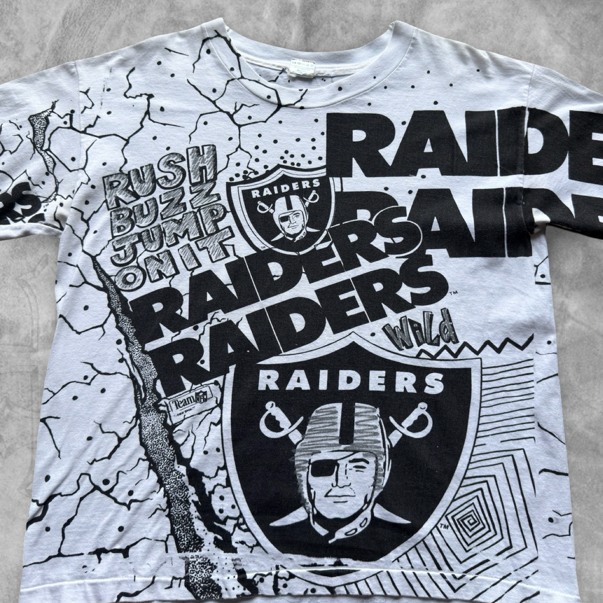 White Oakland Raiders Rush, Buzz, Jump It, Shirt 1990s (L)