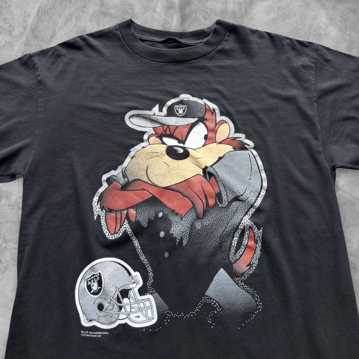 Black Oakland Raiders Taz Shirt 1999 (L)