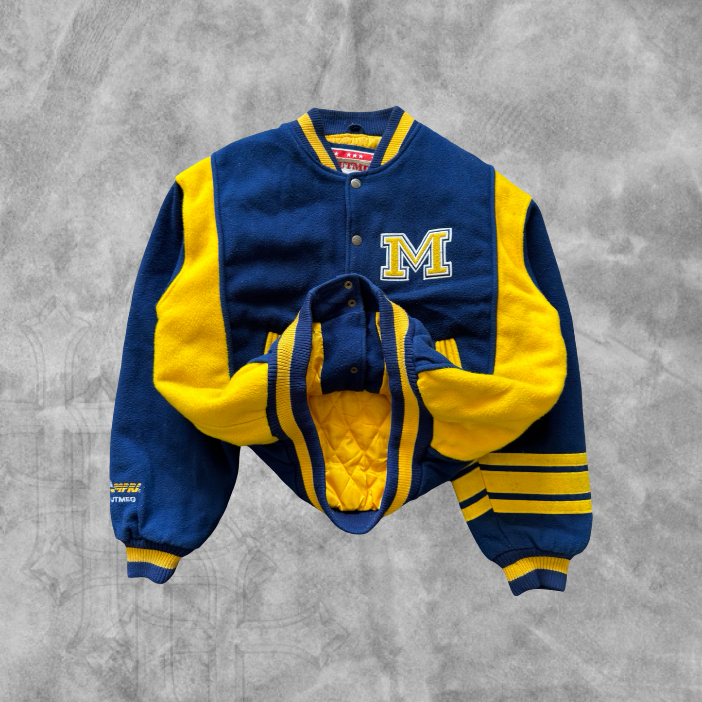 Navy Blue Michigan Wolverines Jacket 1990s (L)