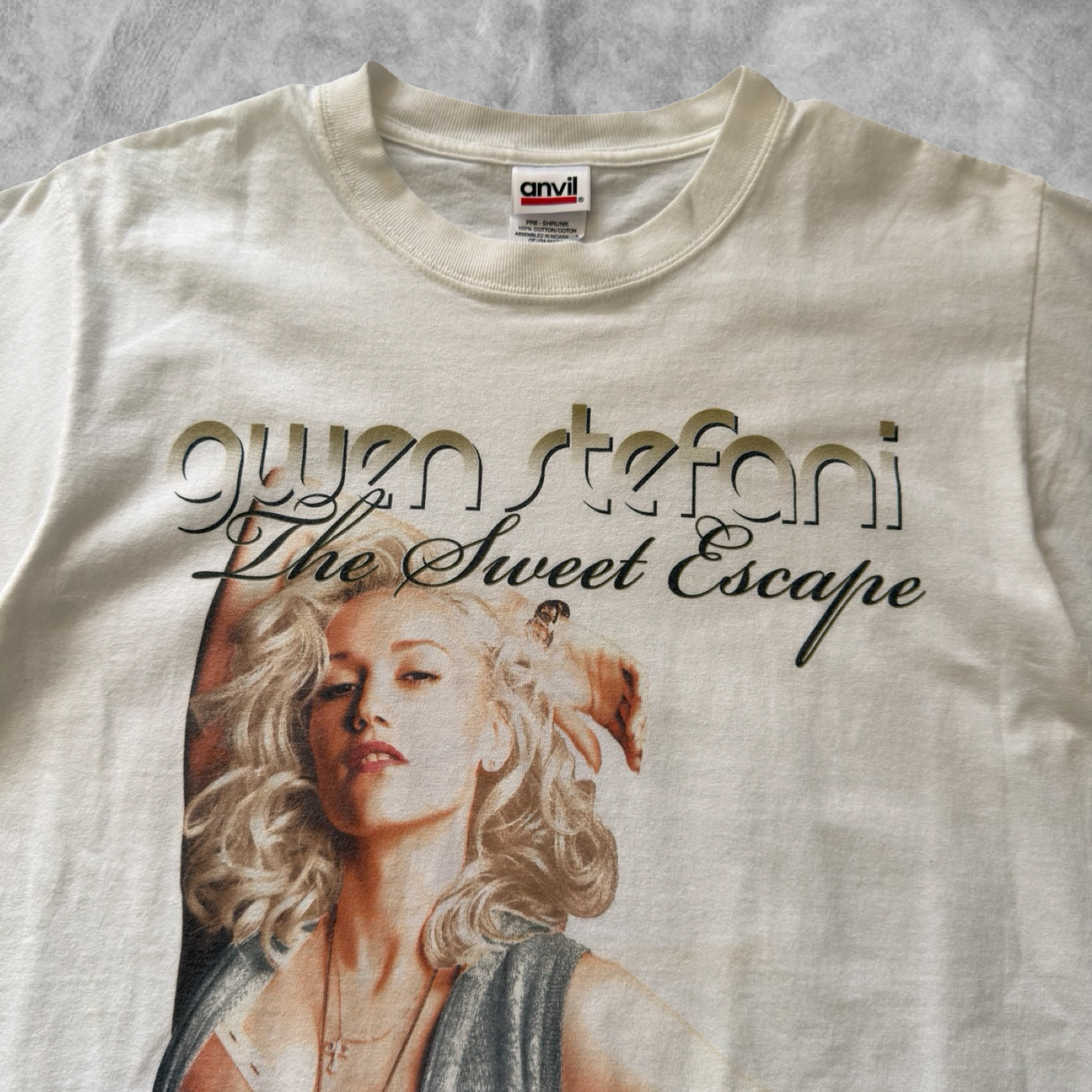 White Gwen Stefani The Sweet Escape Shirt 2007 (S)