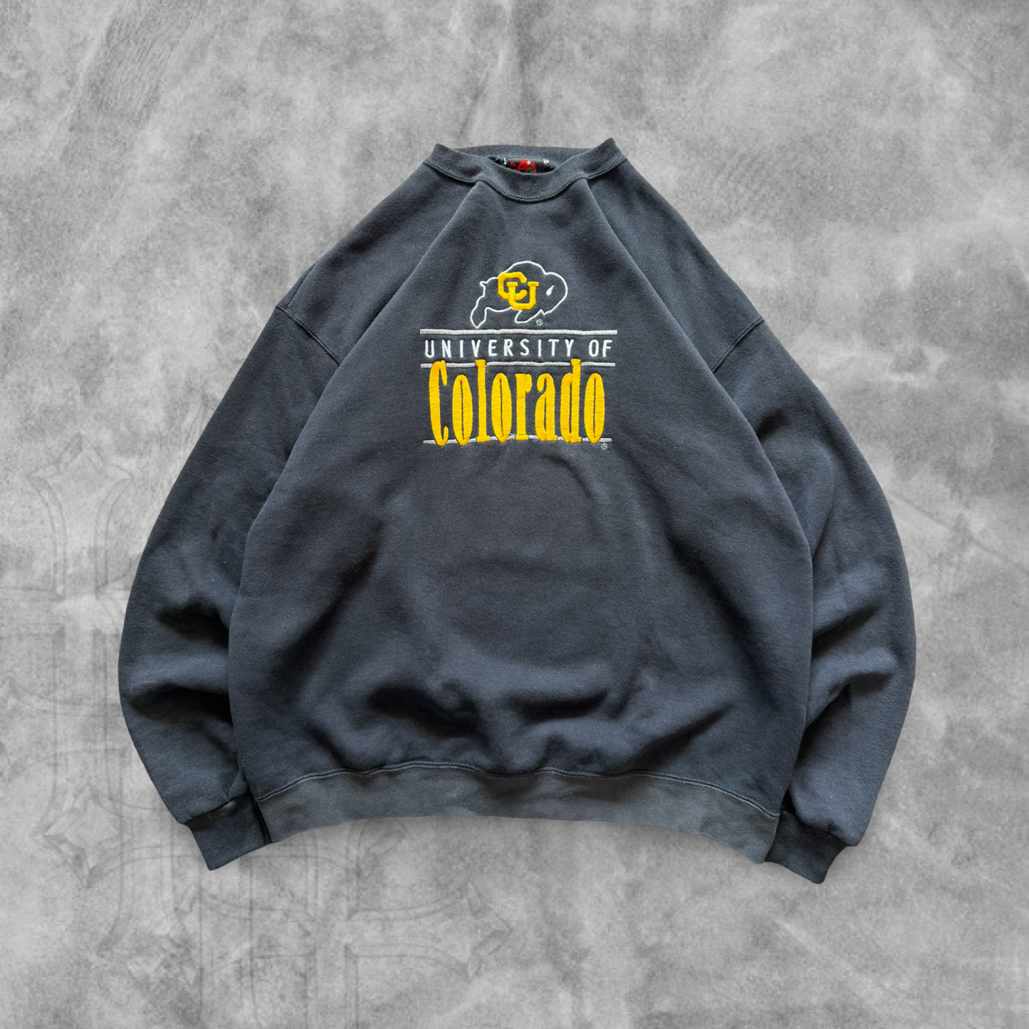 Black Colorado Buffalos Sweatshirt 1990s (XL)
