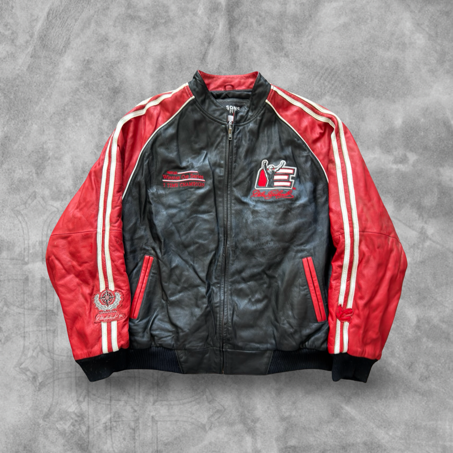 Black Dale Earnhardt Wilson’s Leather Jacket 1990s (XL)