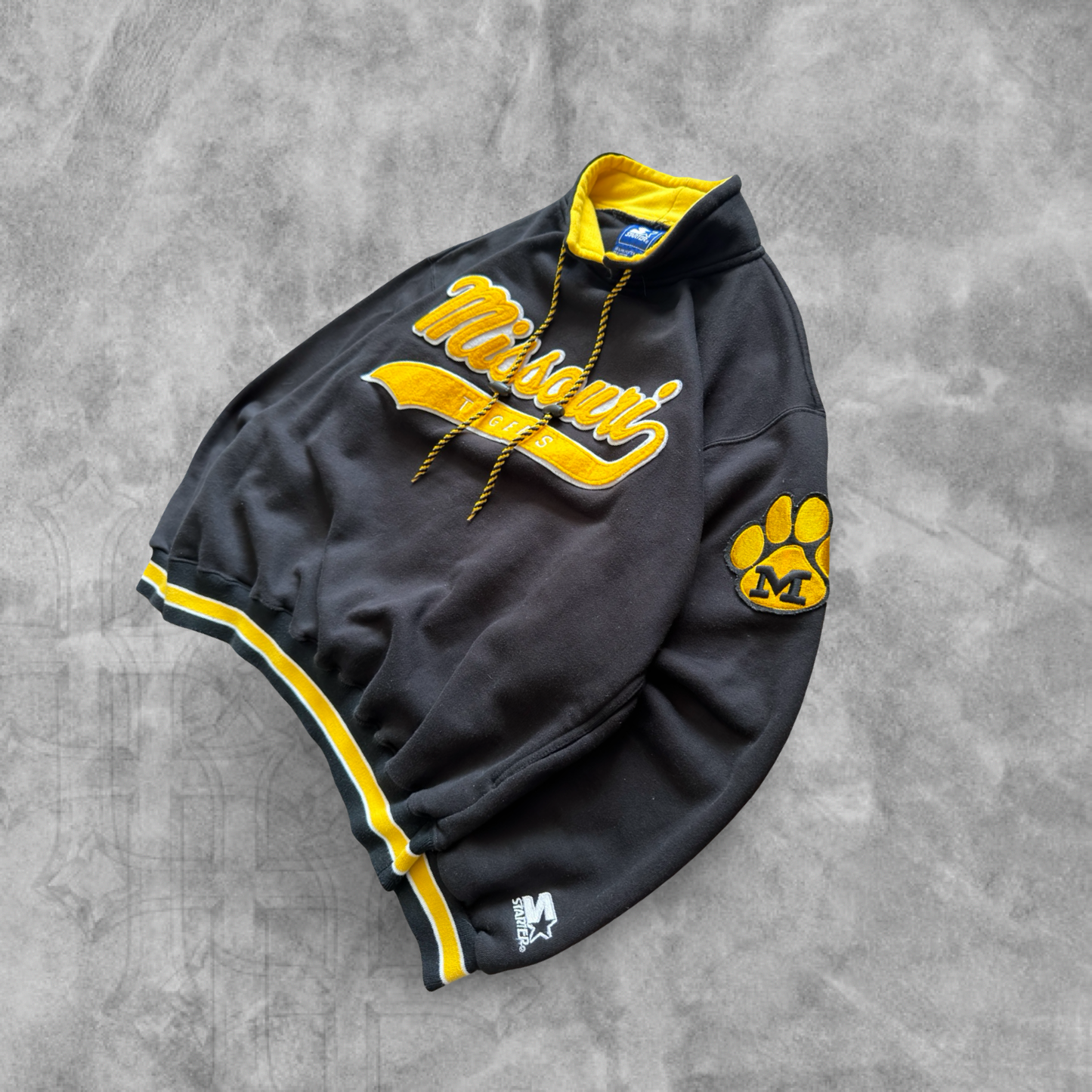 Black Missouri Tigers Starter Pullover 1990s (M)