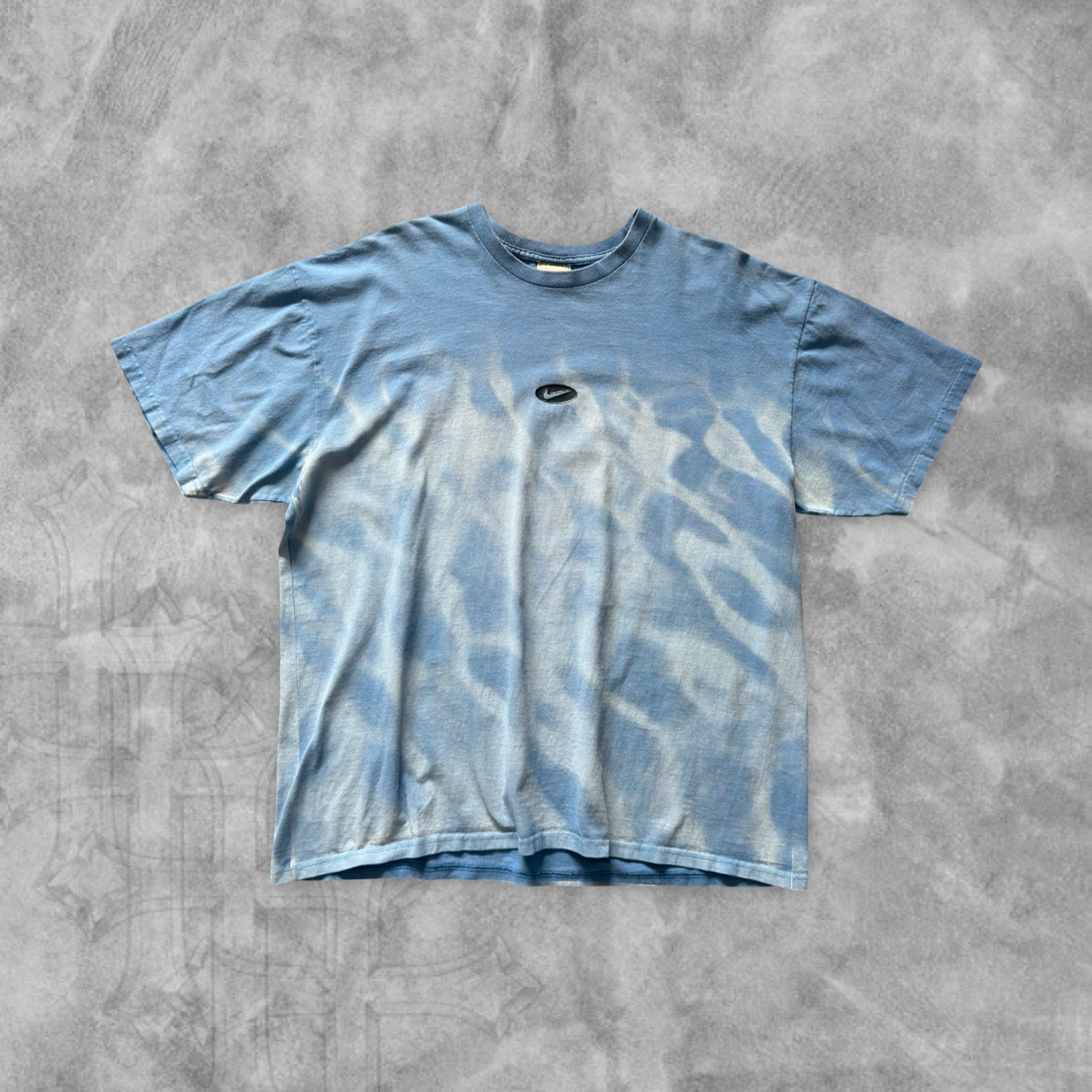 Faded Blue Nike Flame Shirt 2000s (XL)