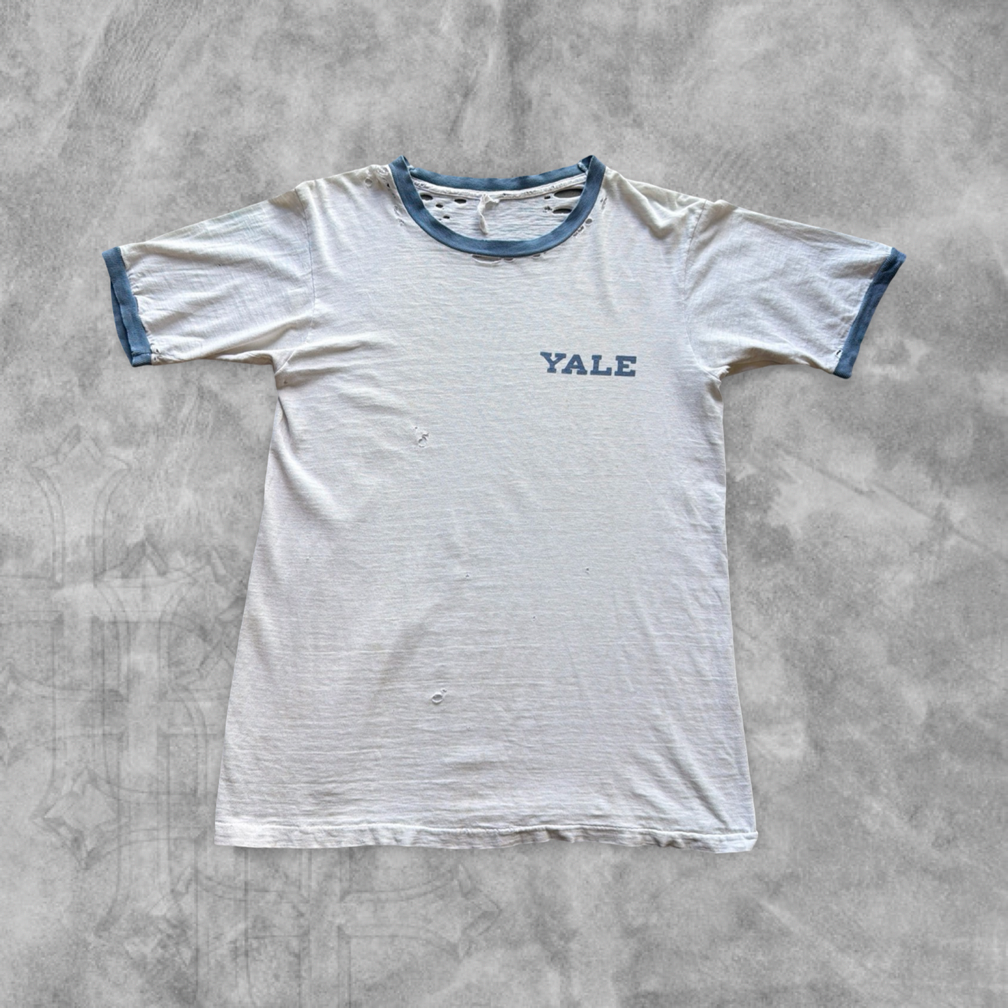 Faded Distressed White Yale University Ringer Shirt 1960s (S)