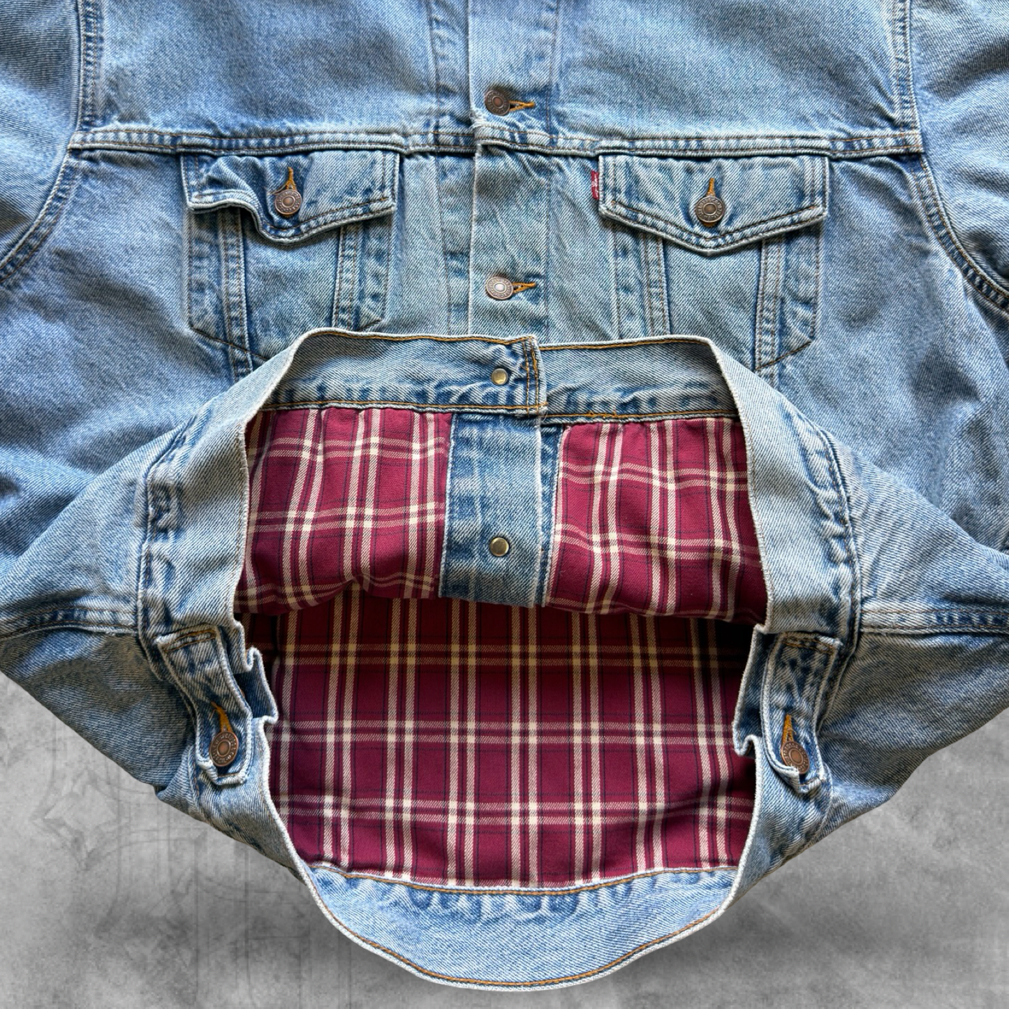 Faded Distressed Denim Levi’s Flannel Lined Jacket 1980s (XL)