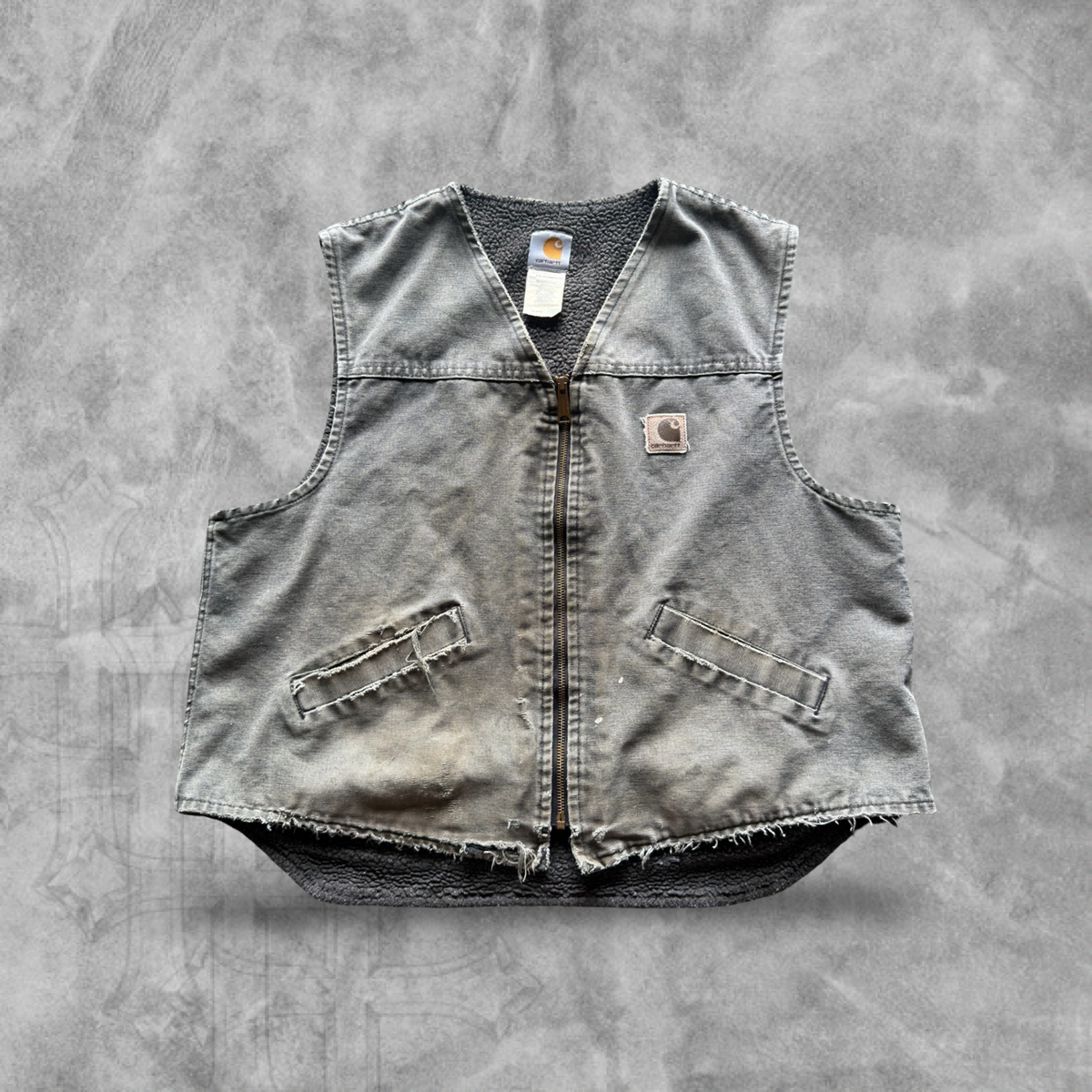 Faded Charcoal Gray Carhartt Sherpa Lined Vest 1990s (L)