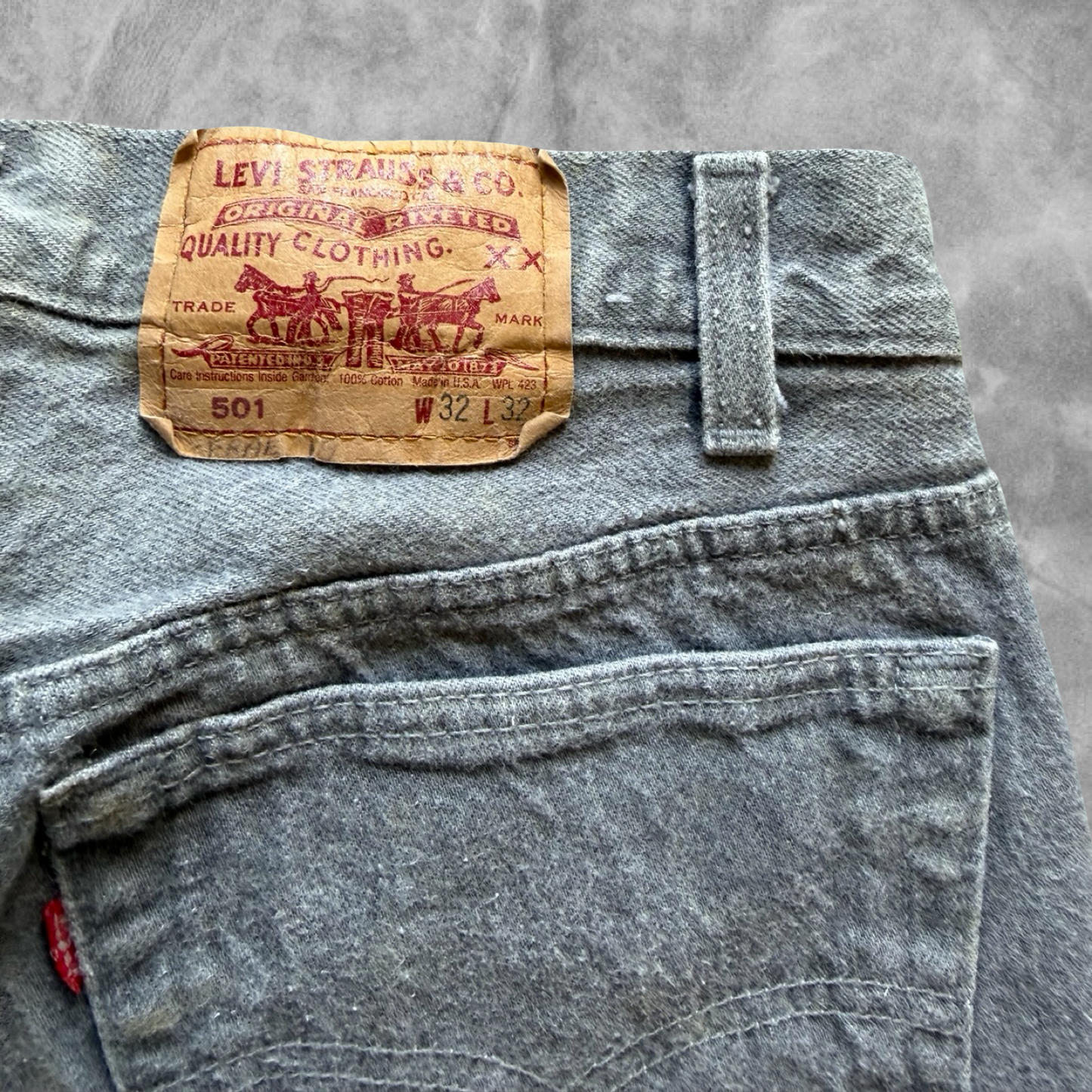 Gray Denim Levi’s 501 Jeans 1990s (32x32)